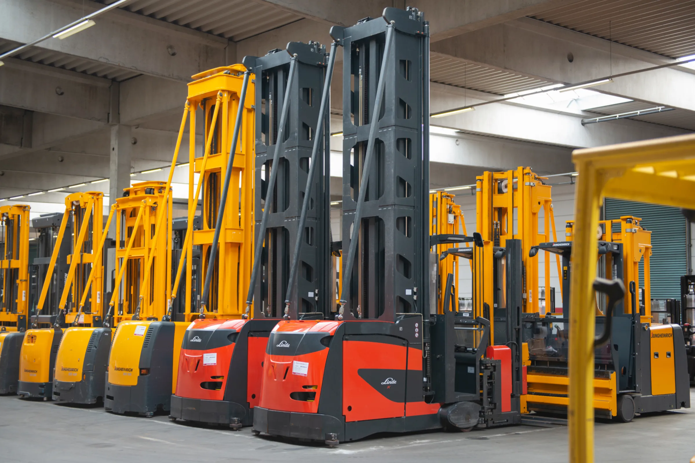 used warehouse handling equipment - we offer a wide range of used warehouse handling equipment