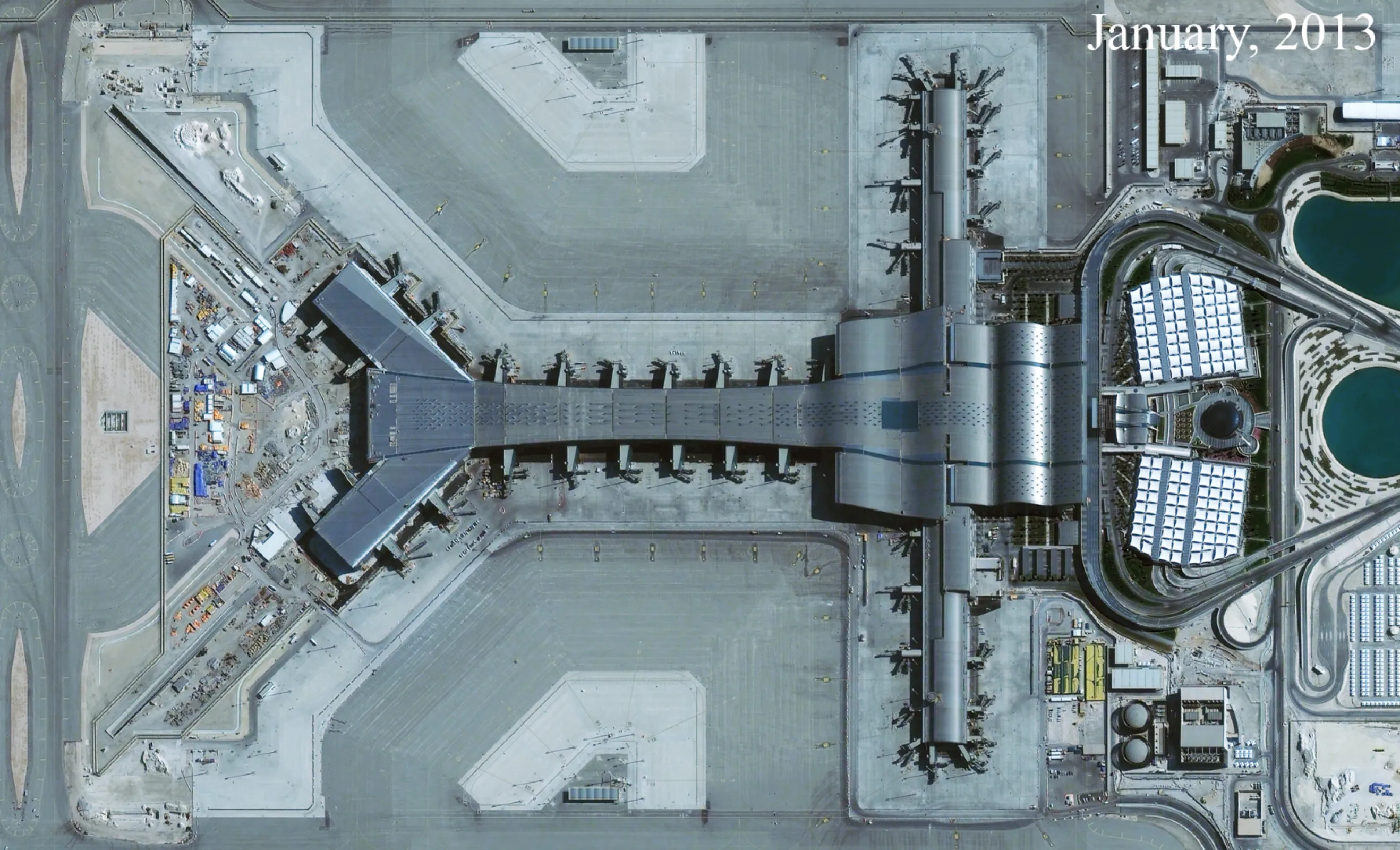 Hamad International Airport Doha / 330.000 sqm stainless steel standing seam roof