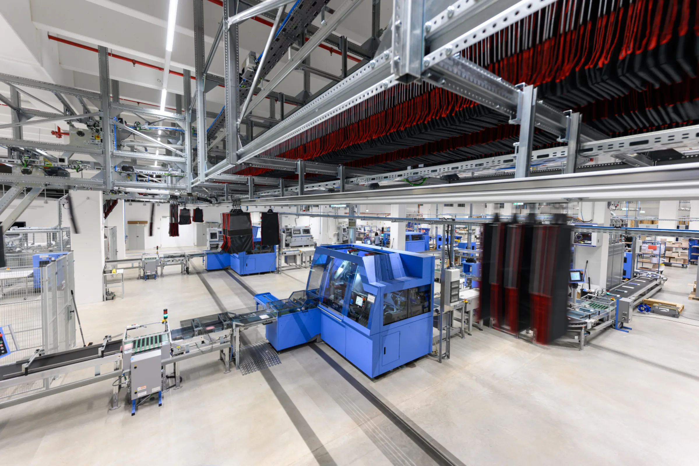 Our print-on-demand solutions, together with a comprehensive logistics offer opens up new dimensions of title availability and a huge sales potential for publishers.