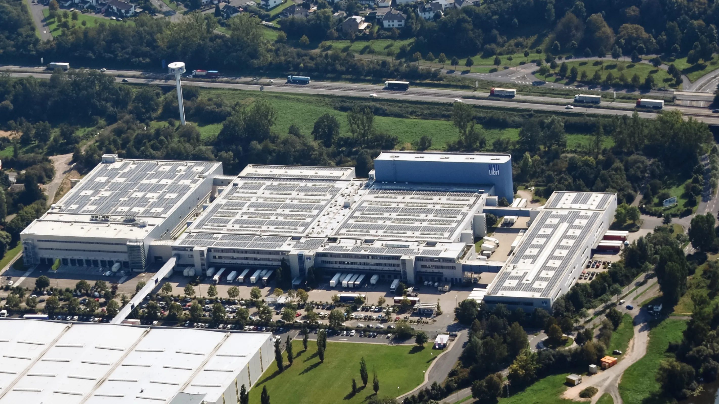 Depending on the season, 10 to 12 million books are stored at our warehouse in Bad Hersfeld.