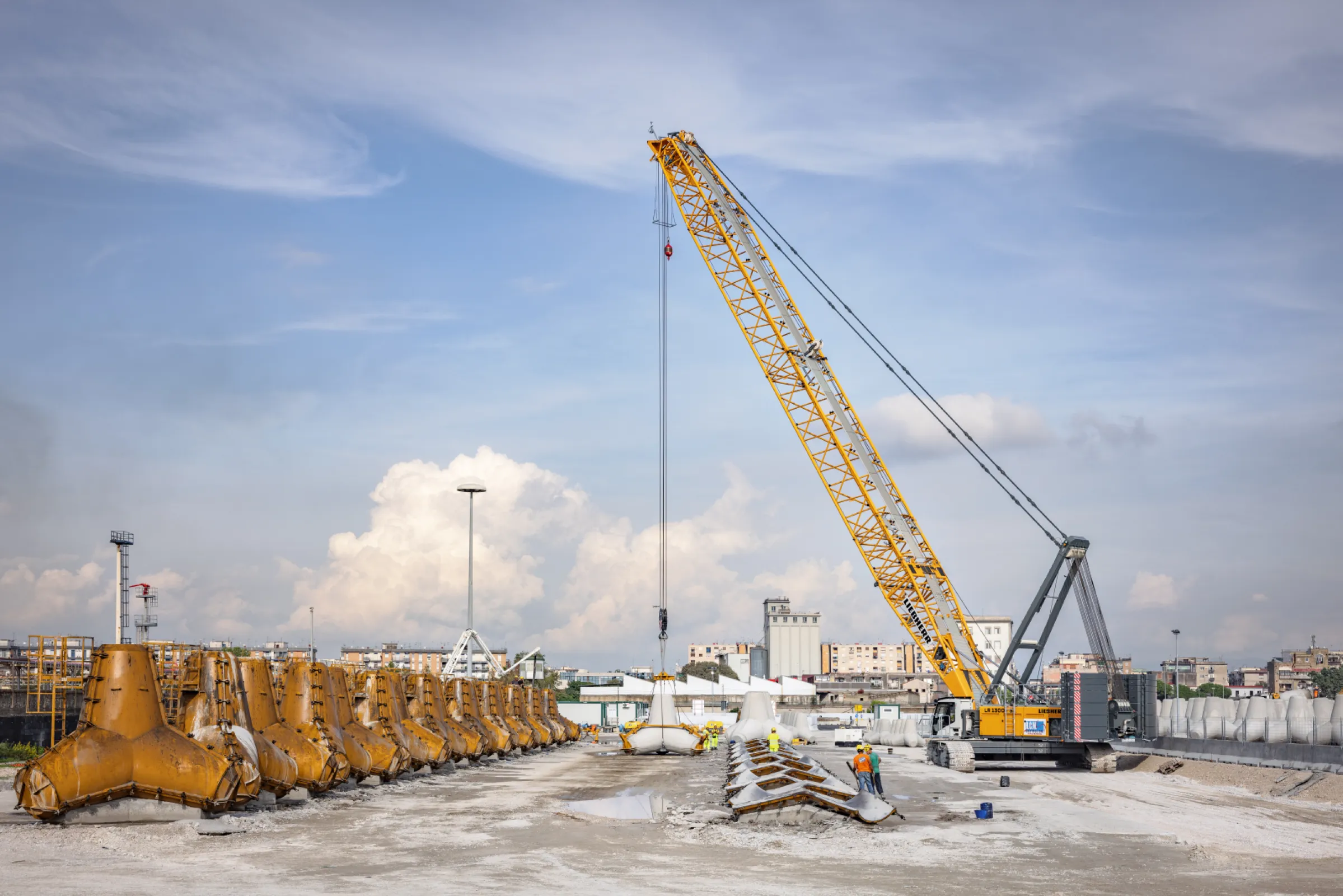 Liebherr Raupenkran LR 1300.1 SX