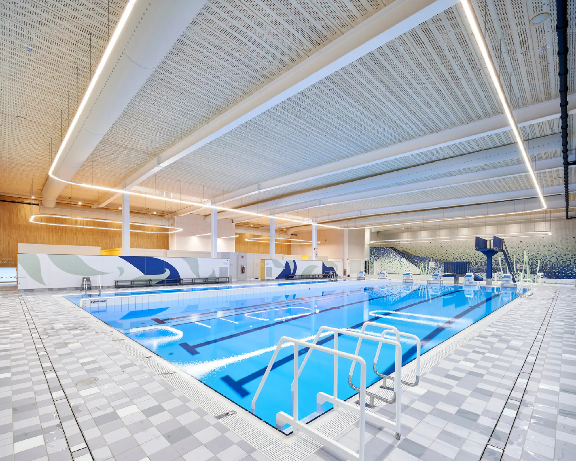 Hunsrueckbad Simmern (public swimming pool)     © Nils Koenning