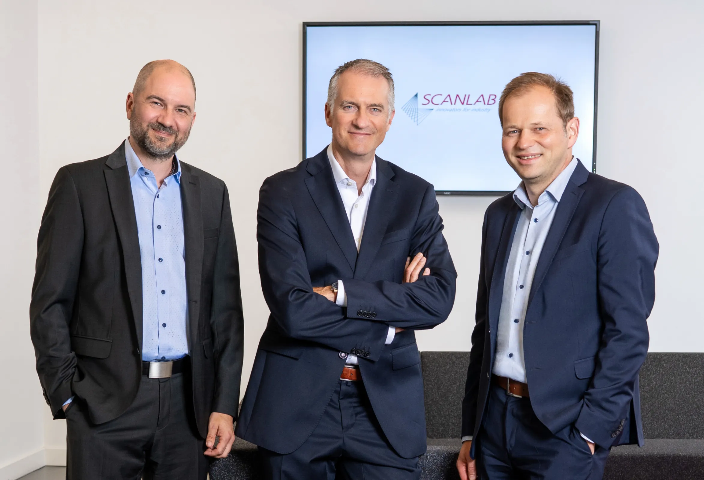 Dr. Alexander Roth, CEO (center), Alexander Staudt, COO (left), Christian Sonner, CTO (right)
