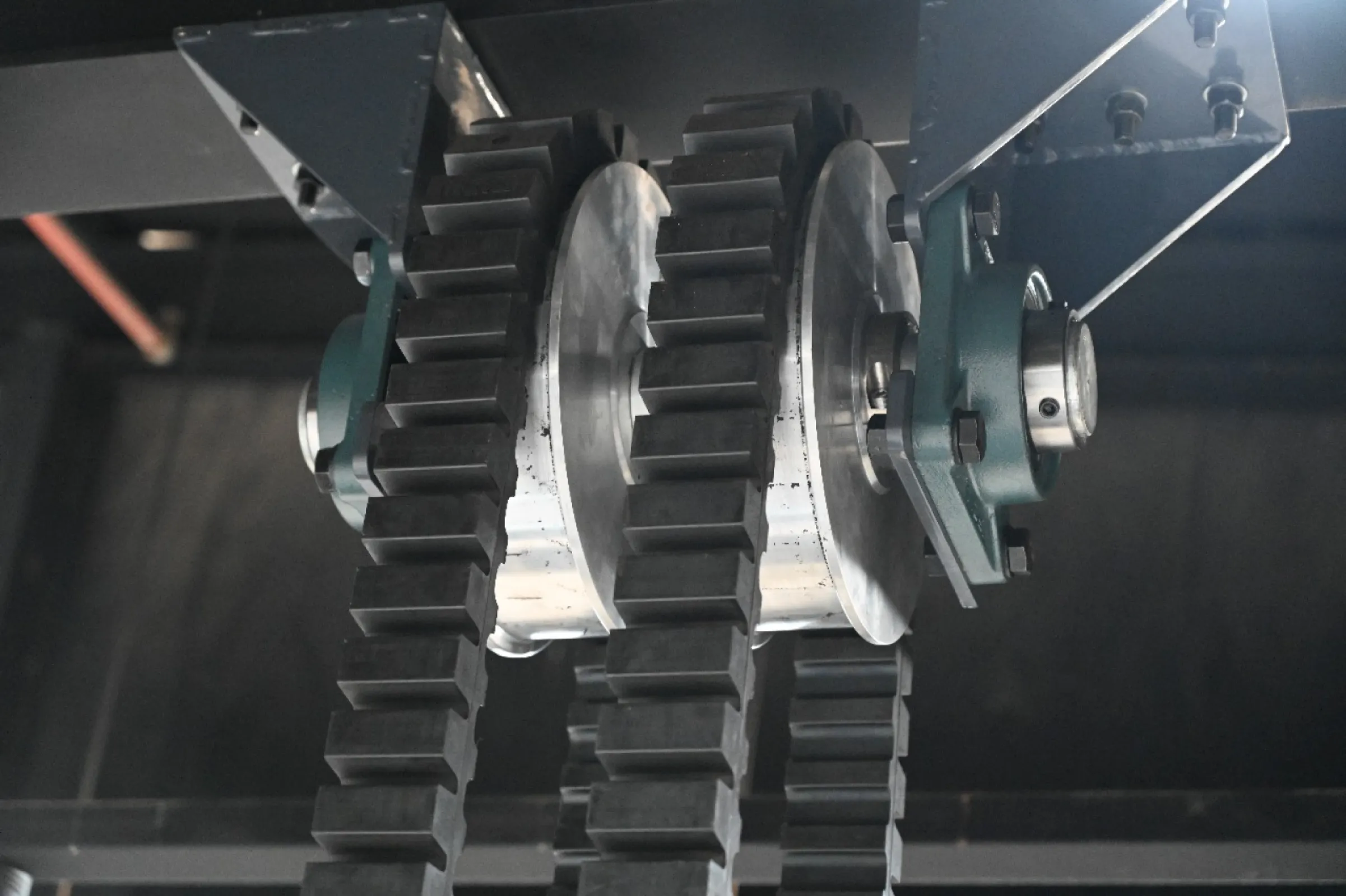 TRAMAK Rubber-Blockchains - Low Noise, Grease Free, Robust, Reliable