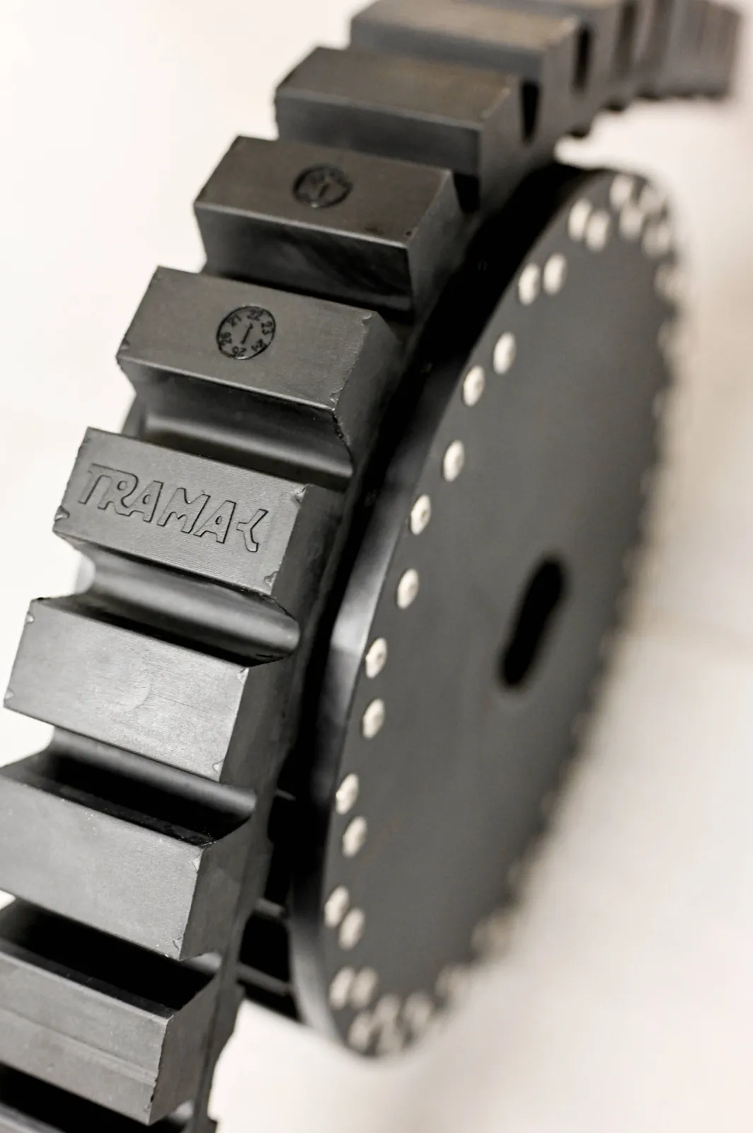 TRAMAK Original Rubber-Blockchains and Sprocket TRAMAK Original Rubber-Blockchains and Sprocket