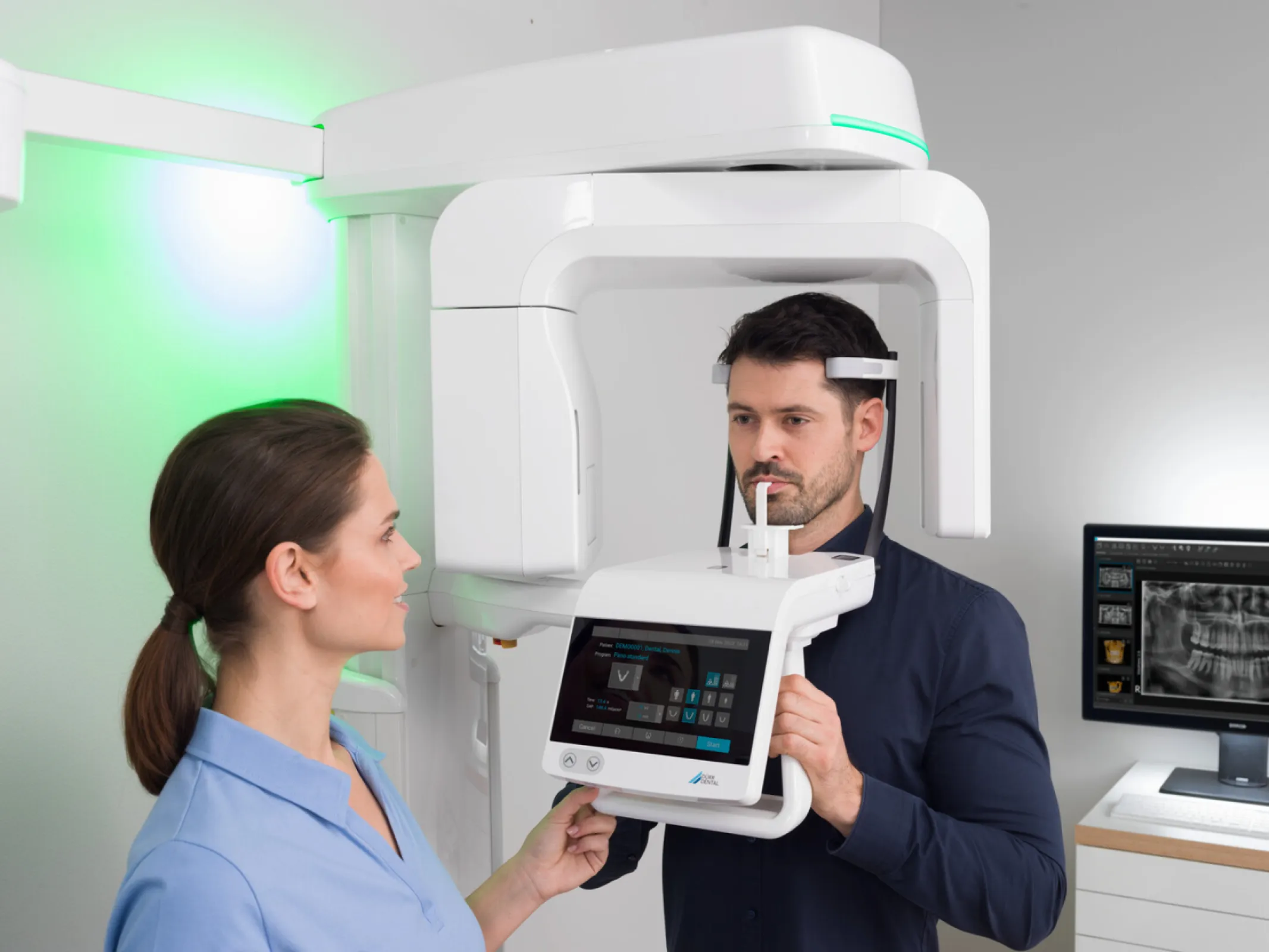 VistaPano 2.0 Panoramic X Ray unit with Patient Positioning