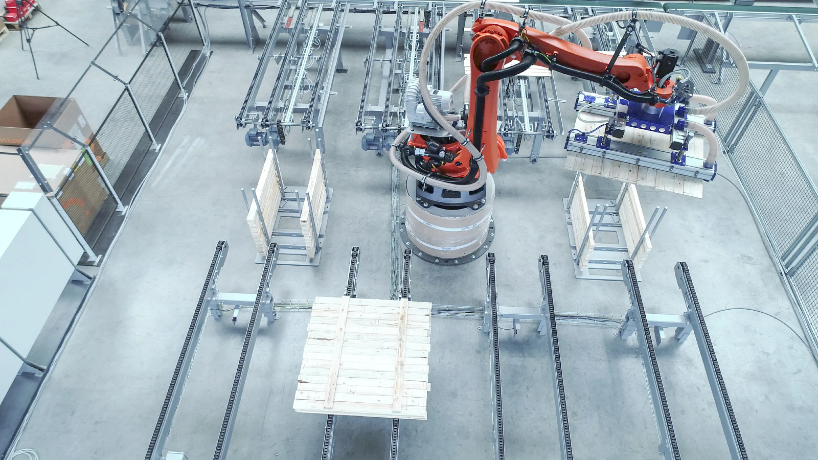 Automatic stacking of cut lengths