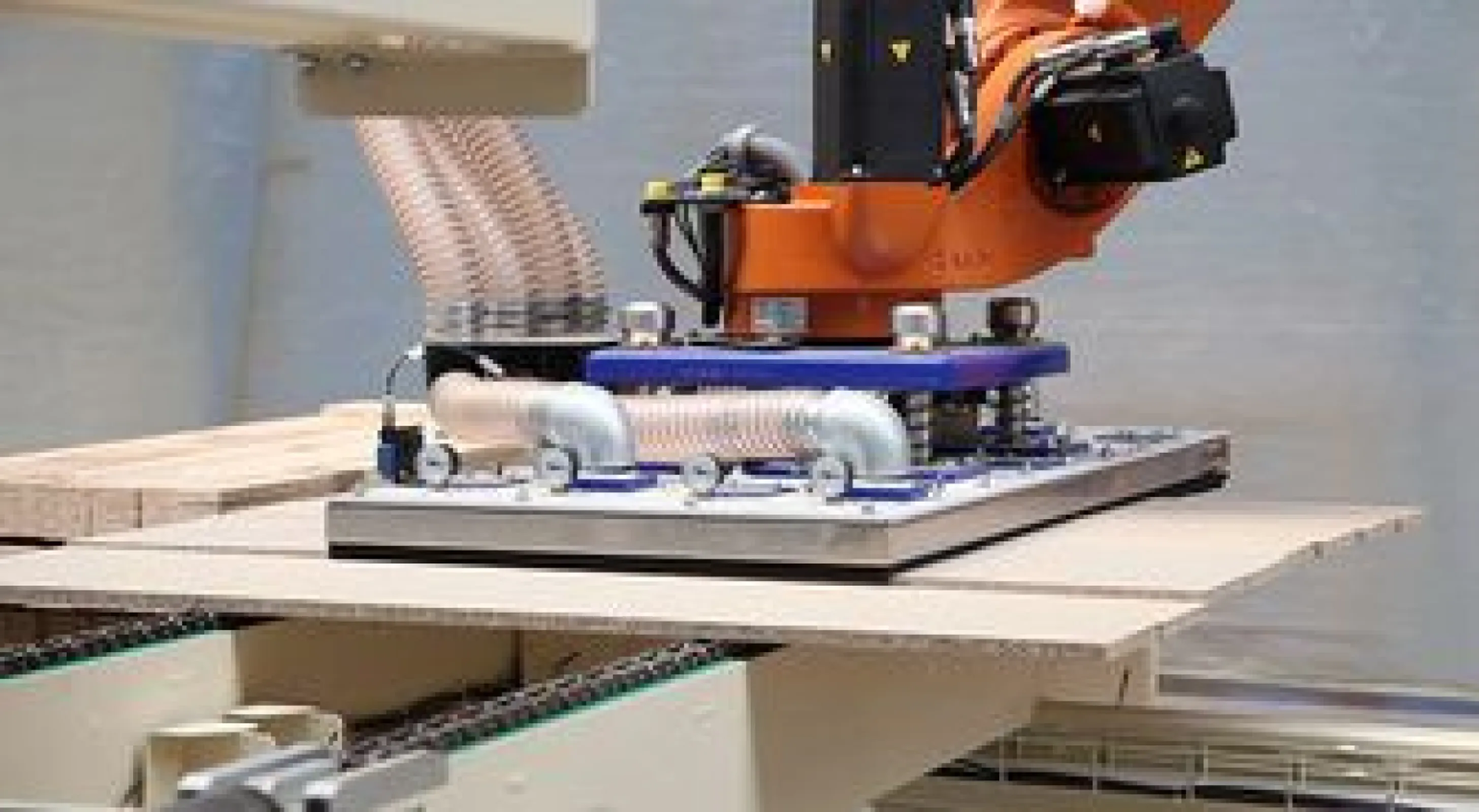 The most flexible type of workpiece handling is the use of articulated robots. Whether equipped with vacuum heads or gripper system, PAUL offers an optimally suited solution for almost every requirement. There are almost no limits to imagination. The most flexible type of workpiece handling is the use of articulated robots. Whether equipped with vacuum heads or gripper system, PAUL offers an optimally suited solution for almost every requirement. There are almost no limits to imagination.