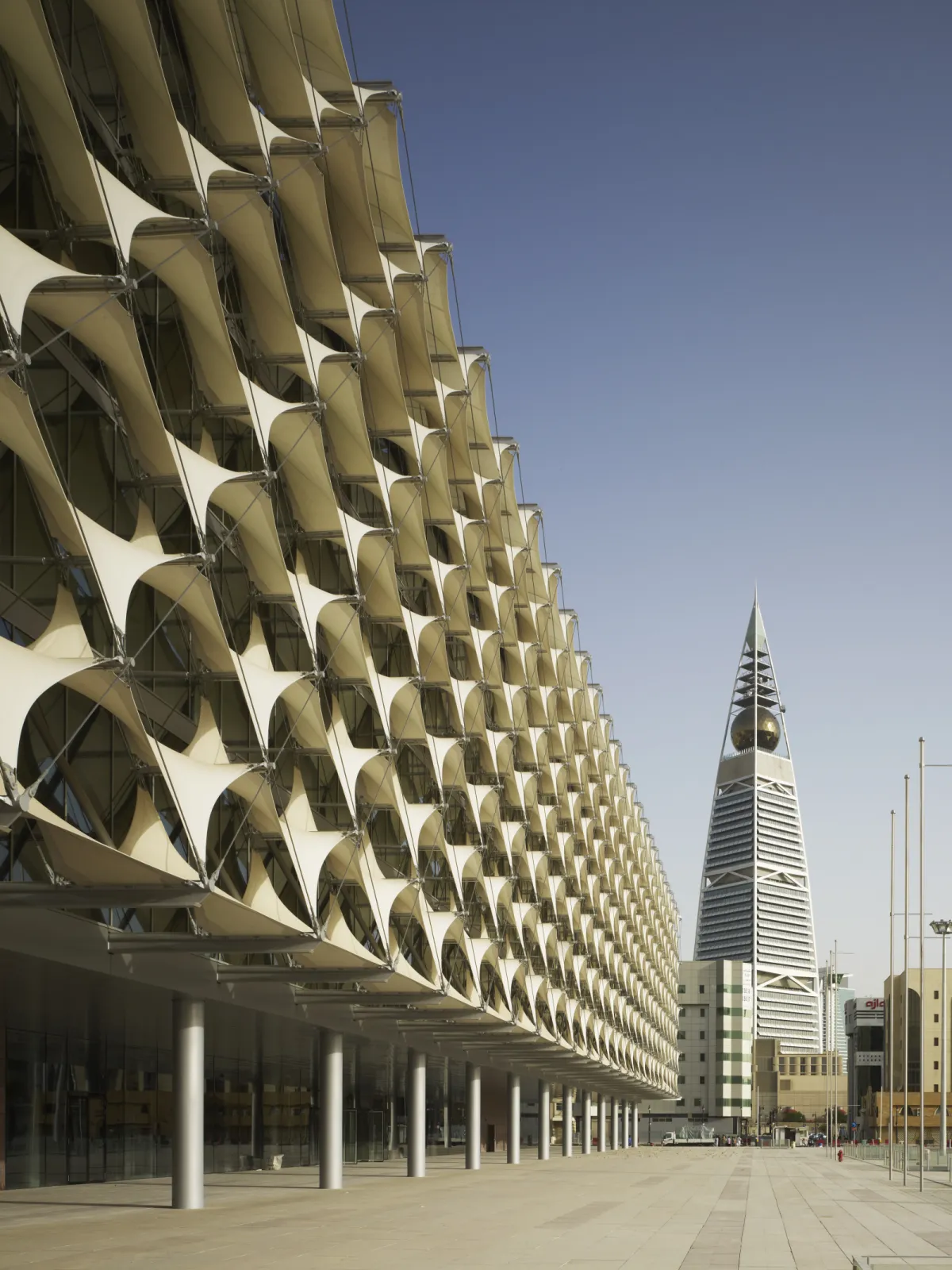 King Fahad National Library, Riyadh, Saudi Arabia / ©Christian Richters