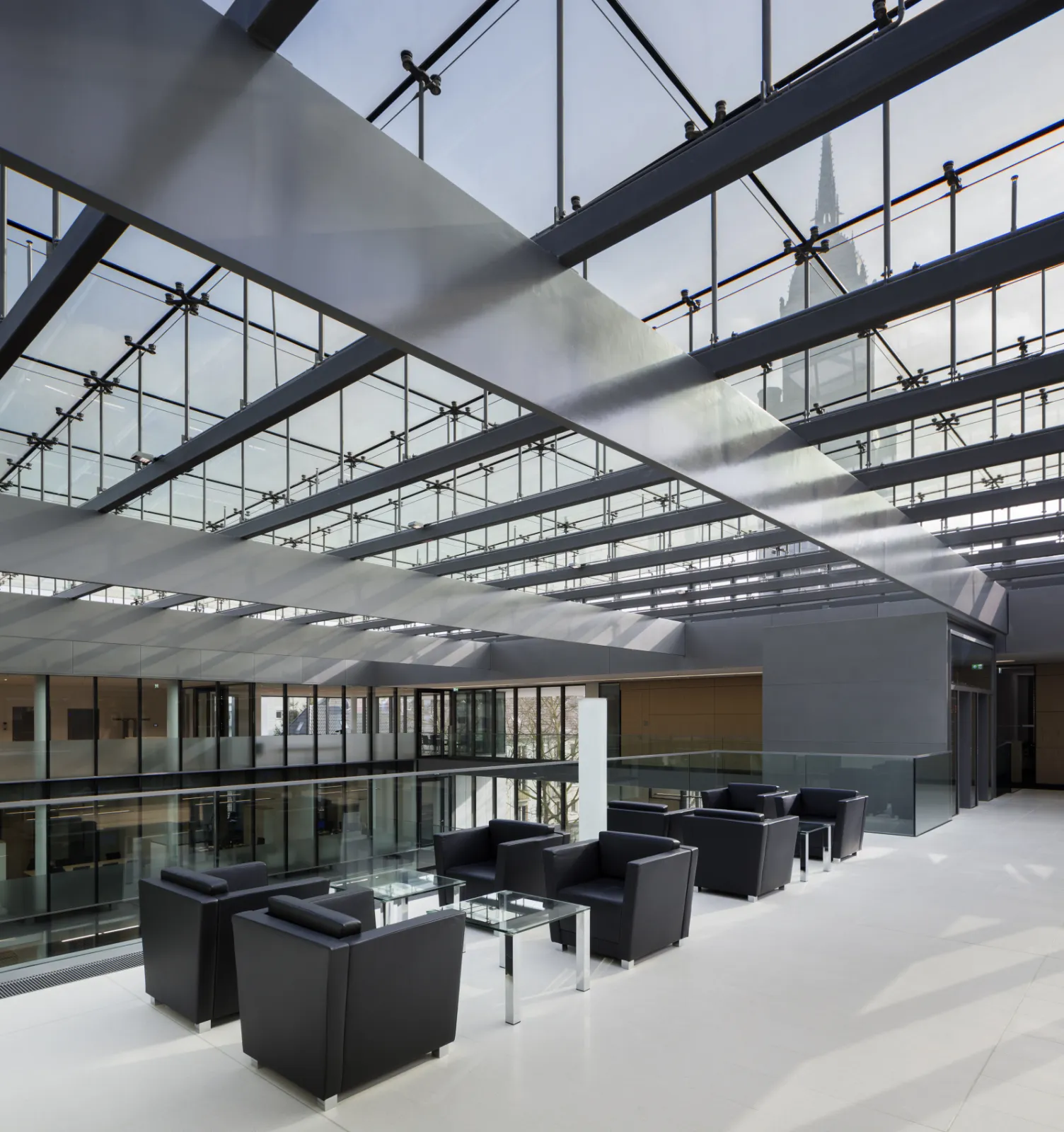 Head Office Volksbank Krefeld eG ©HGEsch