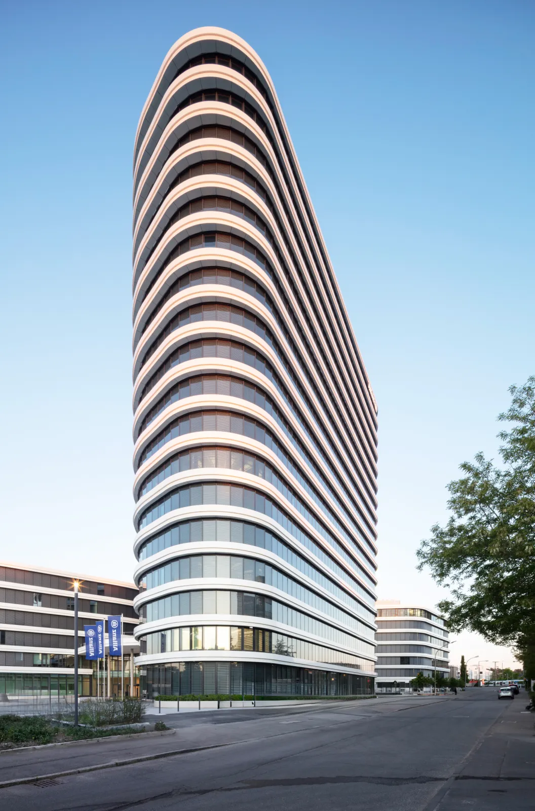 Allianz Park Stuttgart  ©HGEsch