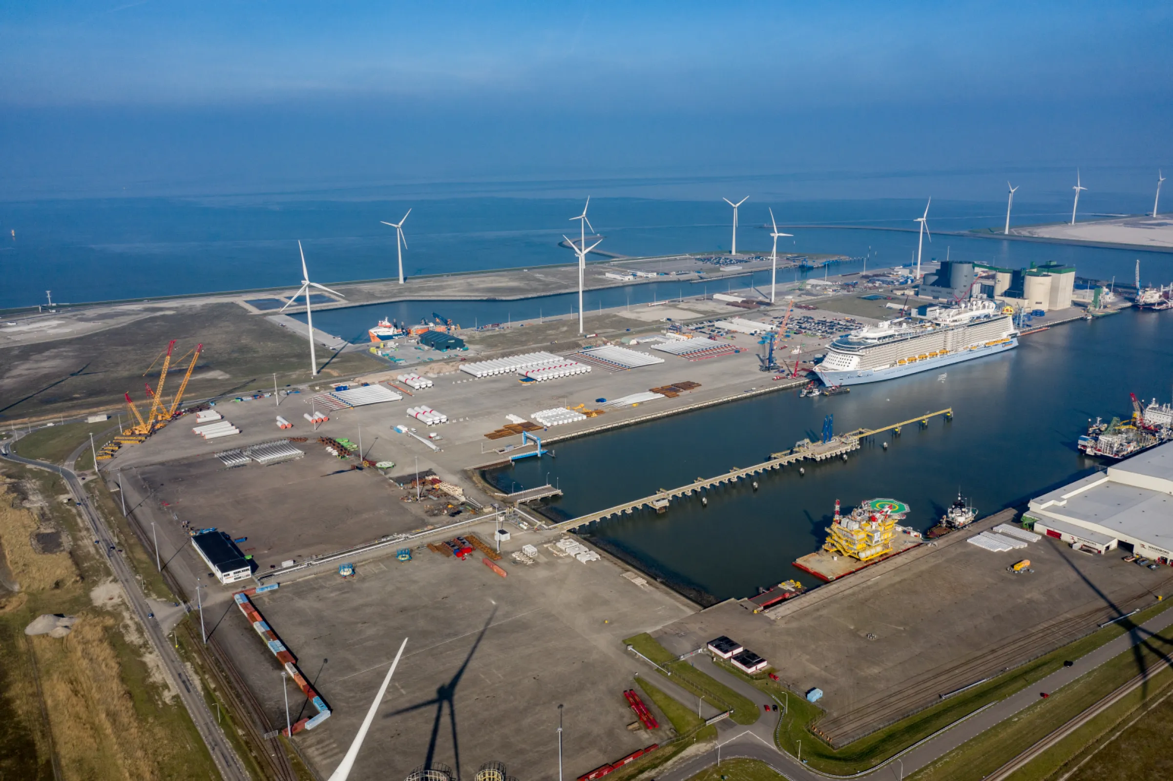 Buss Terminal Eemshaven