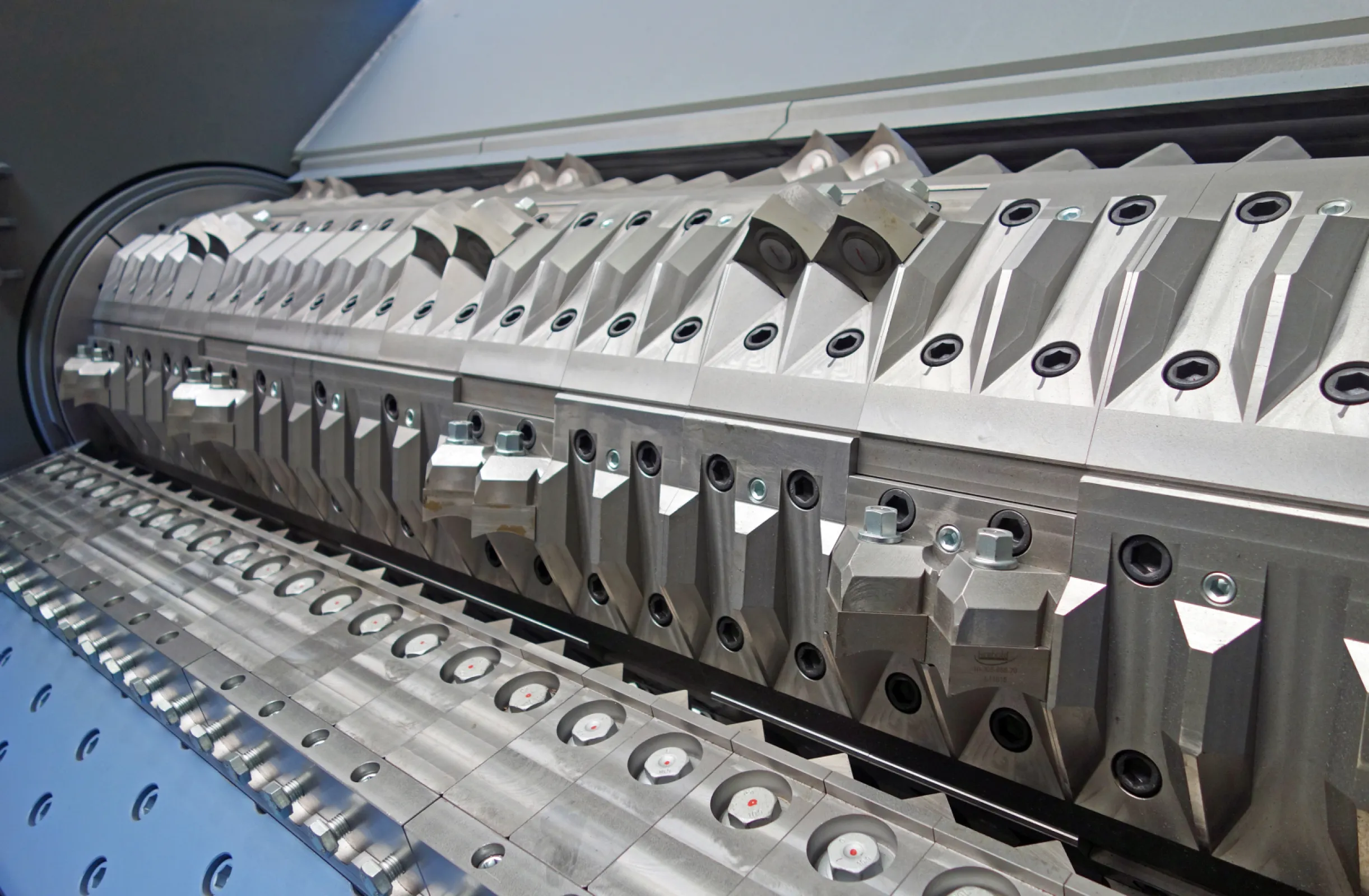 Rotor of an EWS 60/210 shredder.