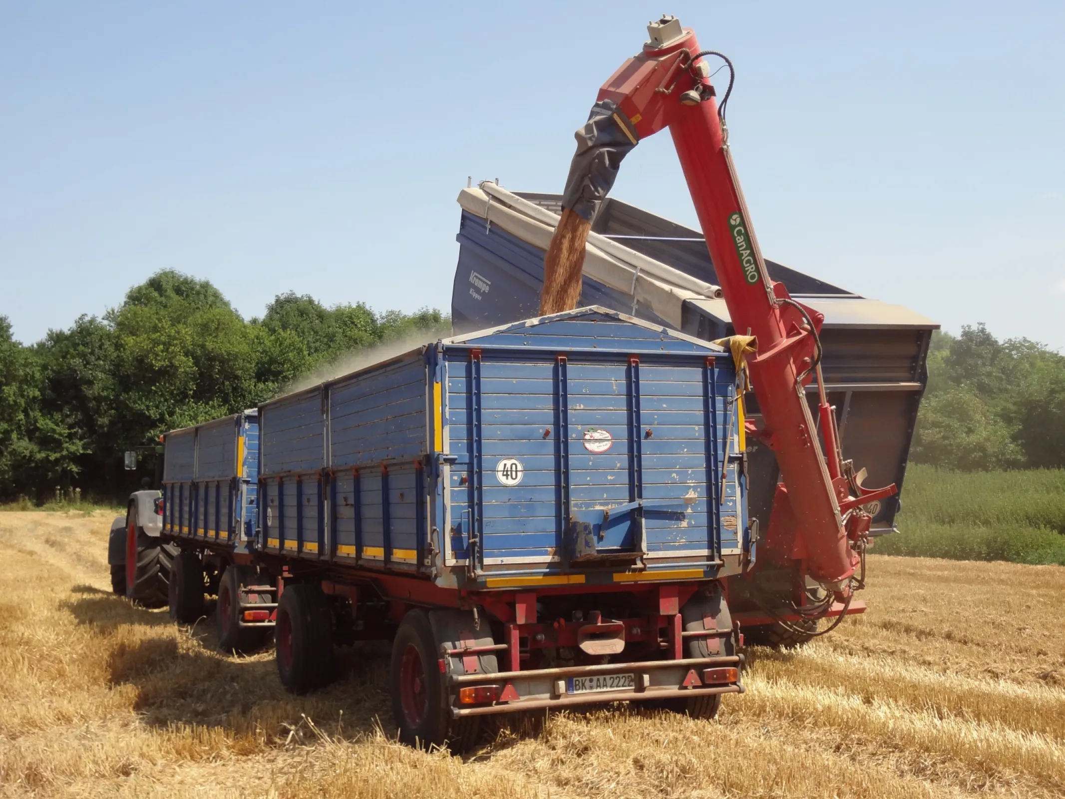 Tailgate auger series DF as chaser wagon replacement