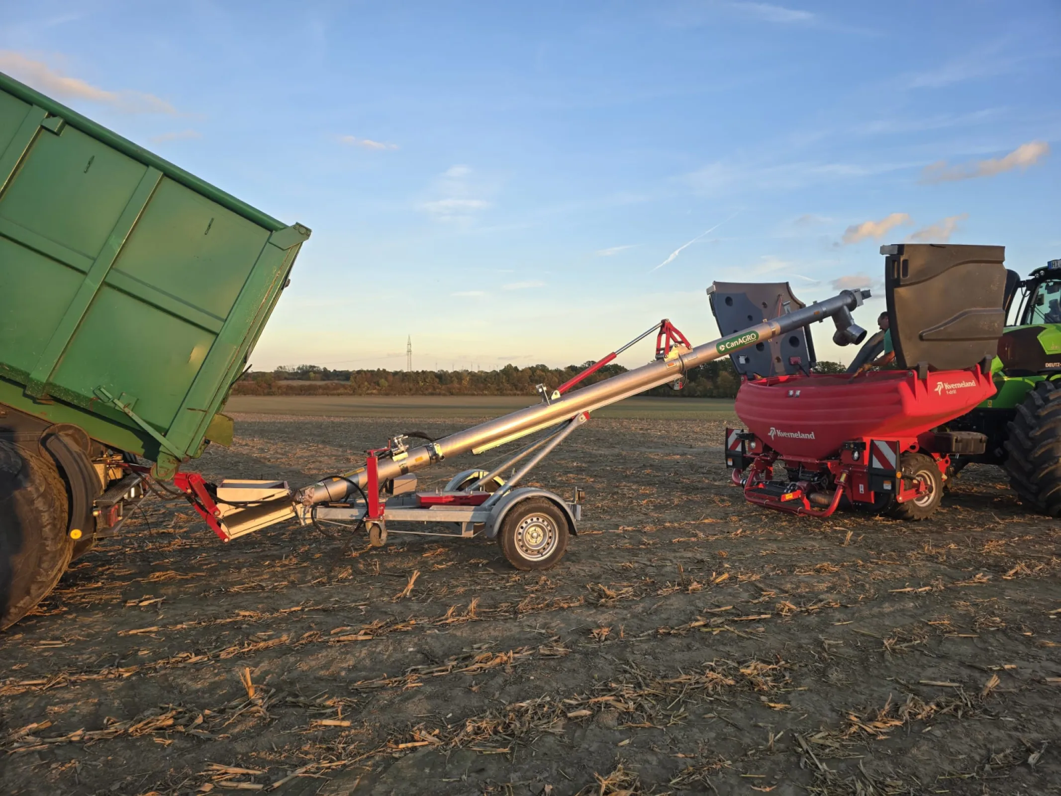 Mobile tailgate auger series HD