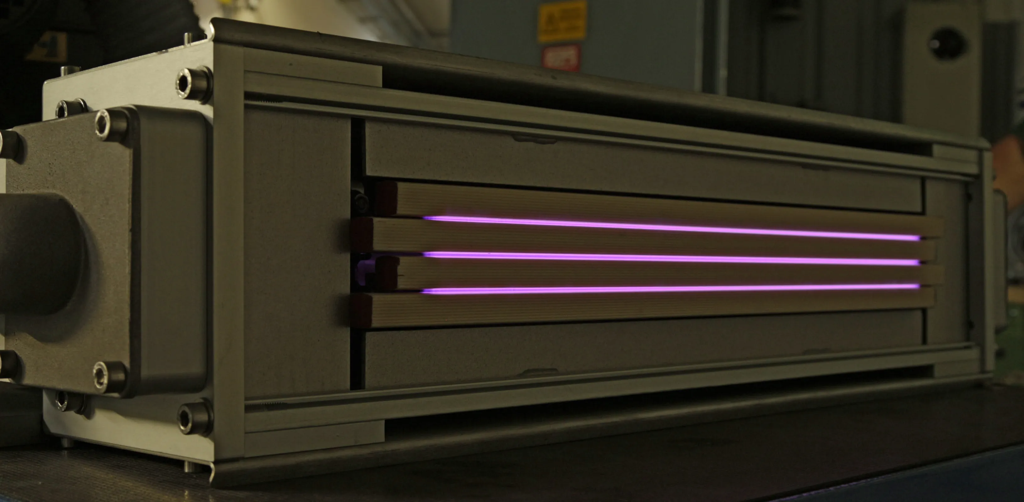 Softal Linear Plasma Station.