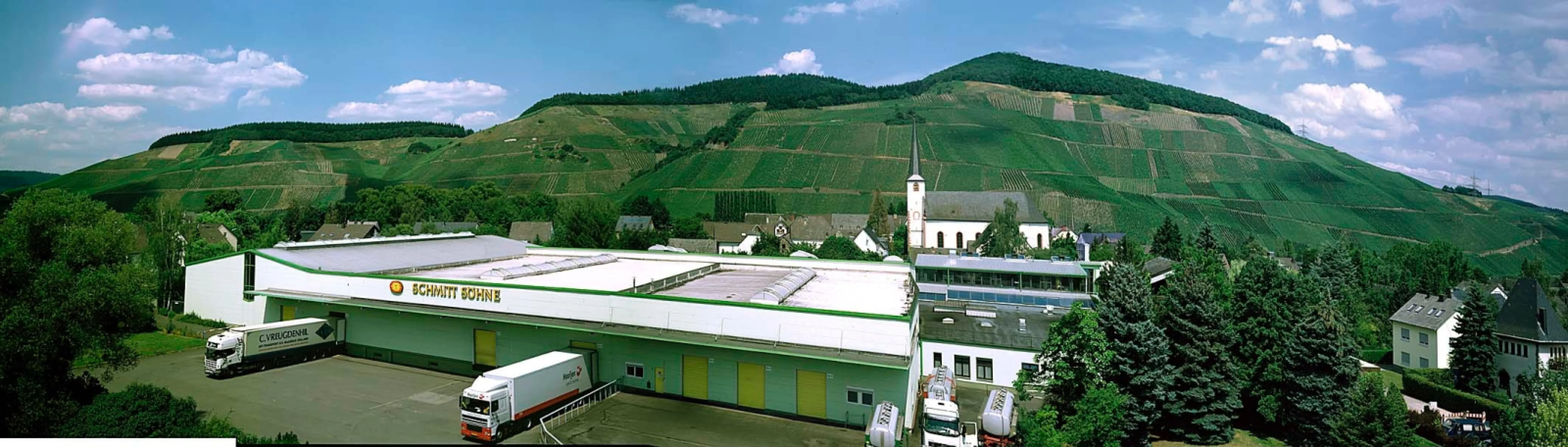 Schmitt Söhne Wines production facility