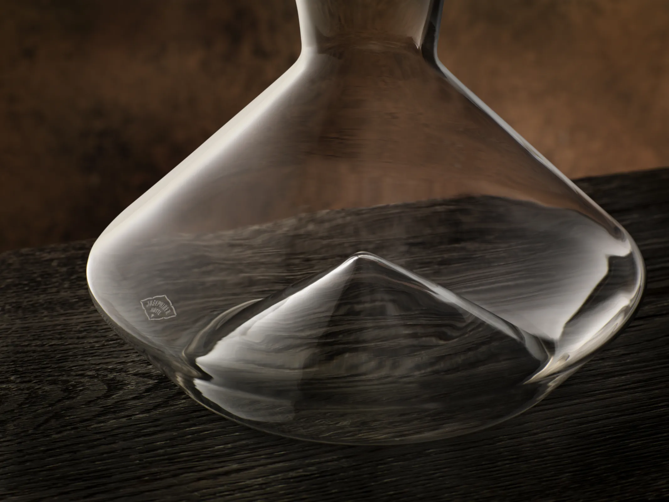 Josephine Decanter