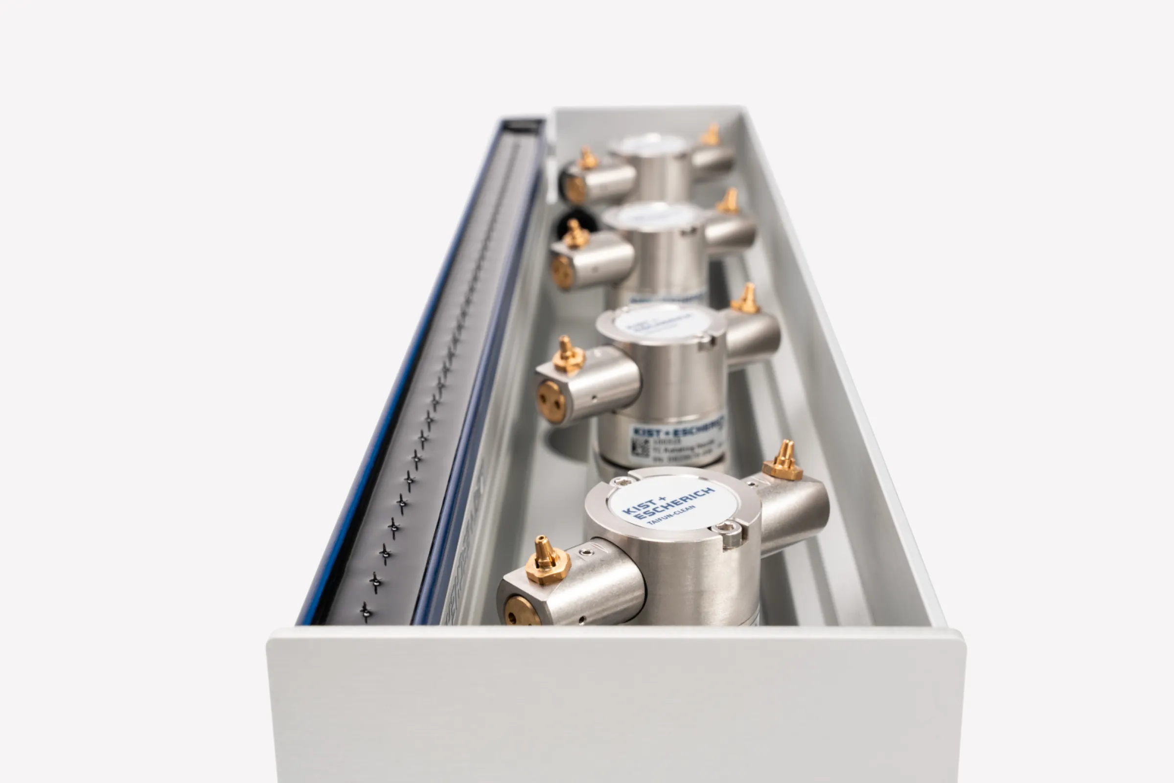 TAIFUN-CLEAN® 016  Compact surface cleaning system for 3D components