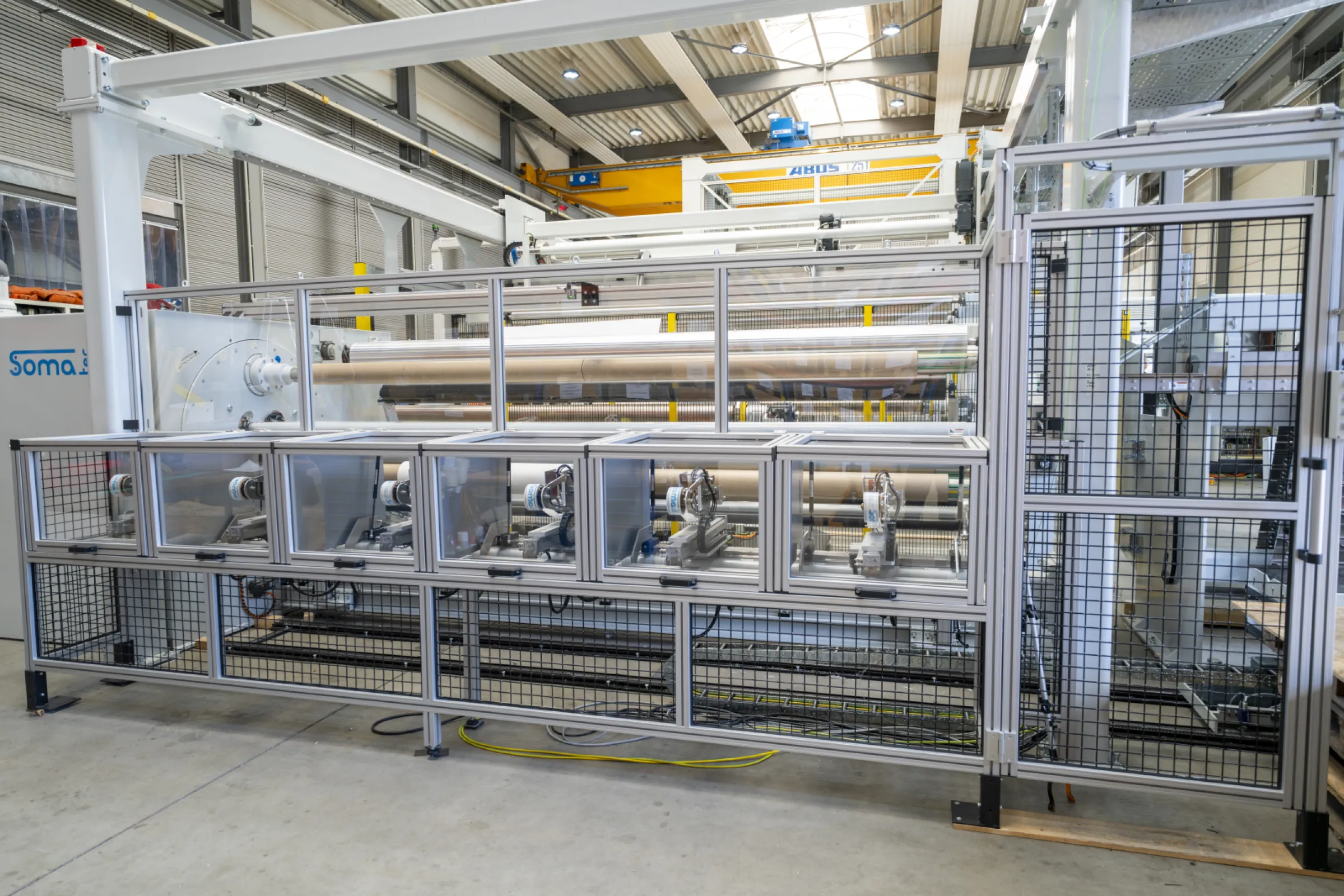 Short roll winder for TPO roofing film