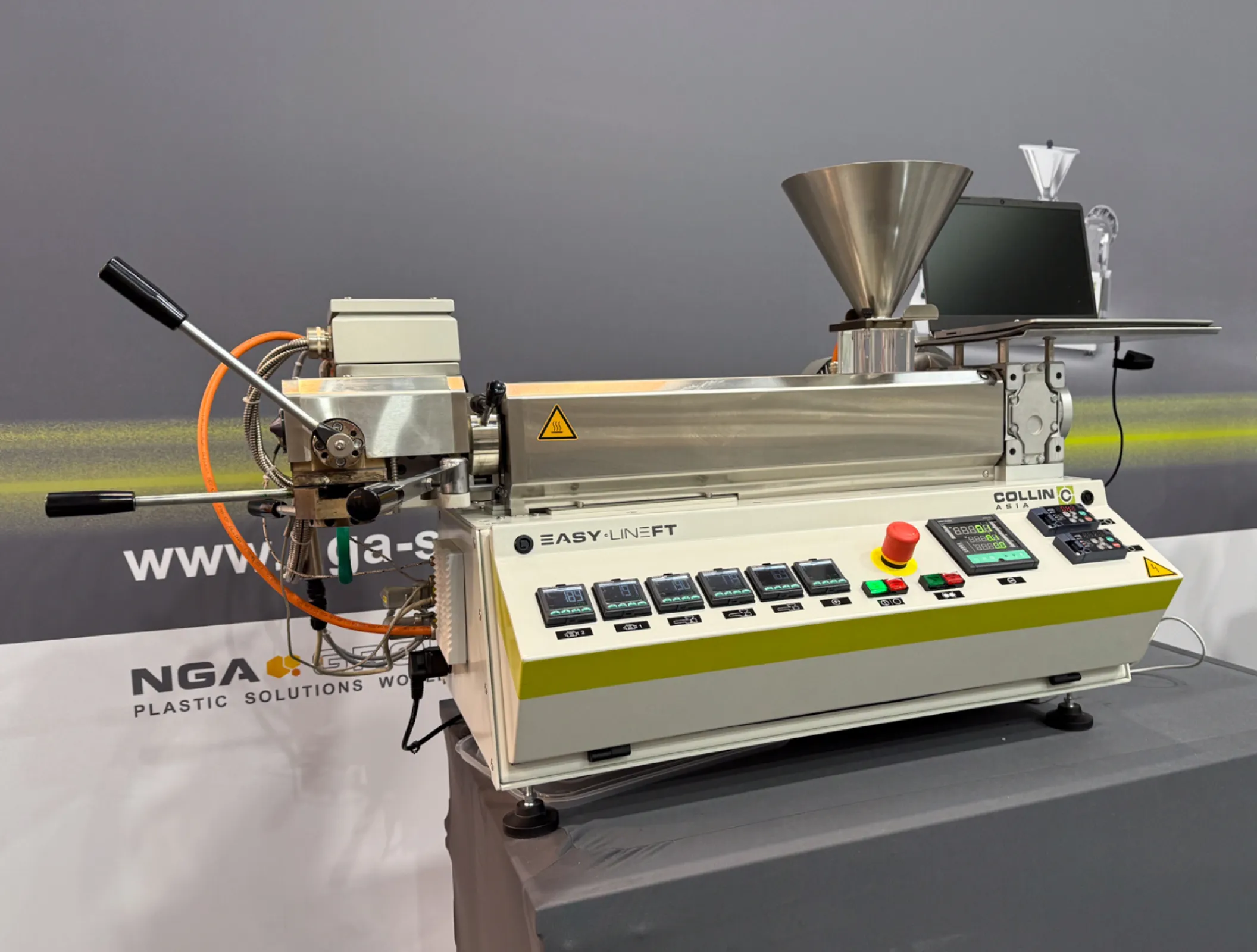 NGA Plastic Technology EASY LINE Pressure Filter Test