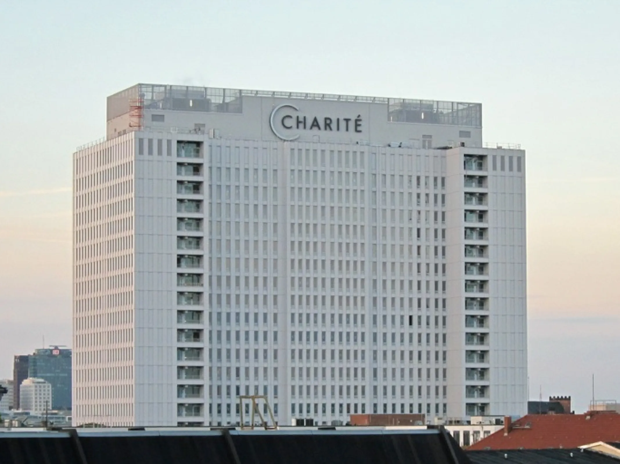 Charité Hospital – after refurbishment	 - © INTERRAILS, CC BY-SA 4.0