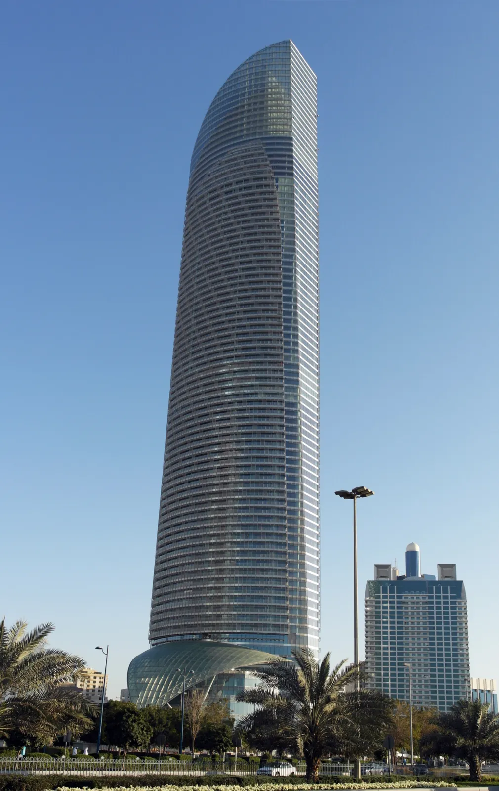 Landmark Tower, Abu Dhabi - © Priedemann