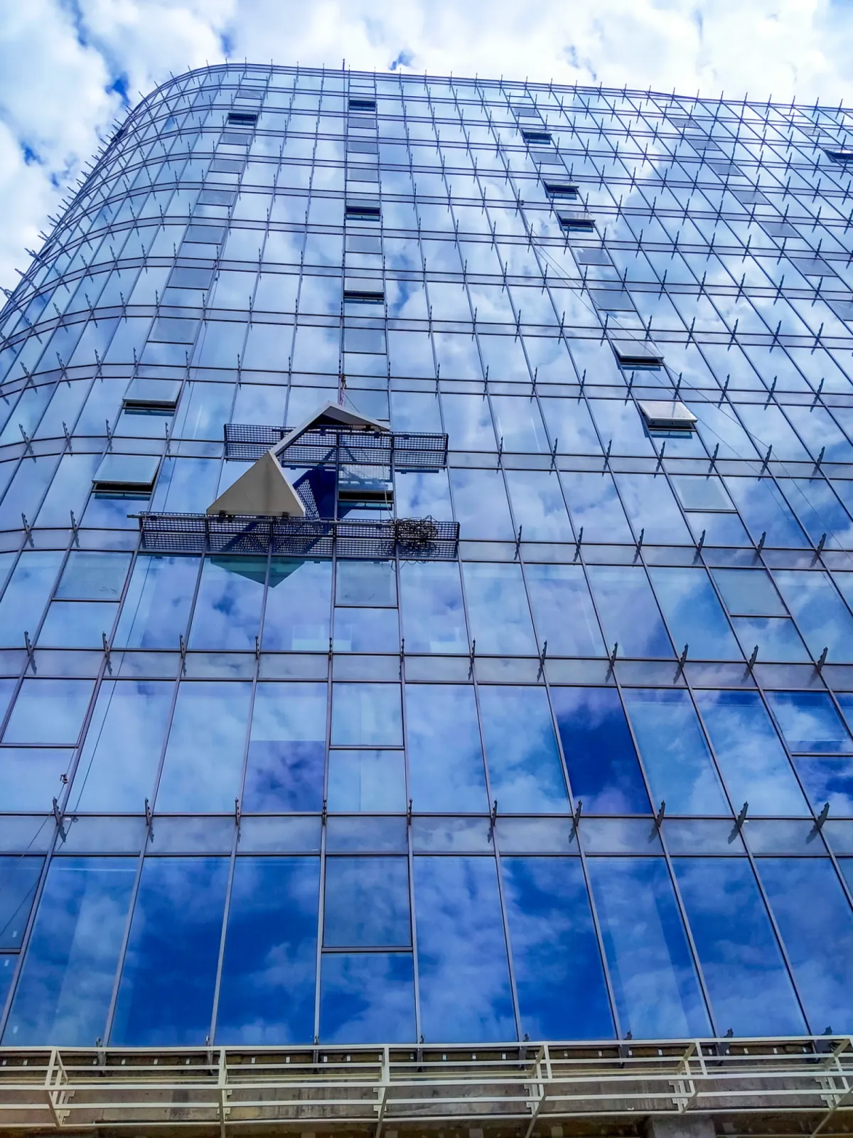 Karle-Town-Centre, Hub-04, Bangalore – construction in progress, first Mock-Up - © Priedemann