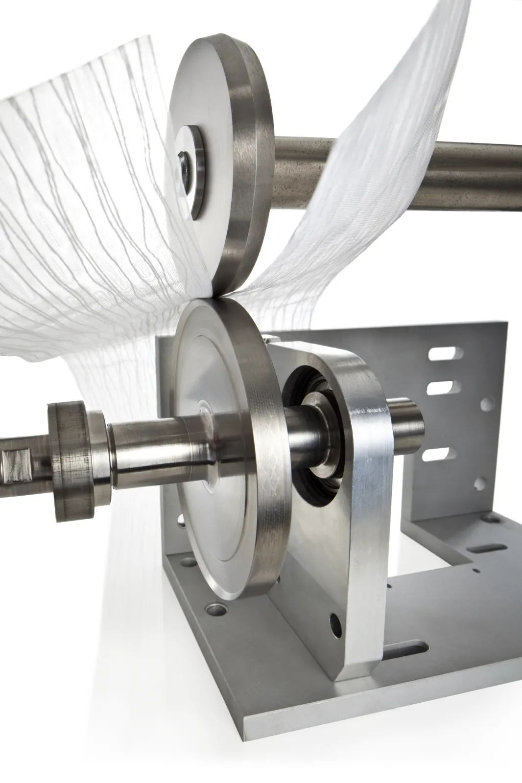 iSONIC WAVE BRM Ultrasonic roll seam technology for technical textiles