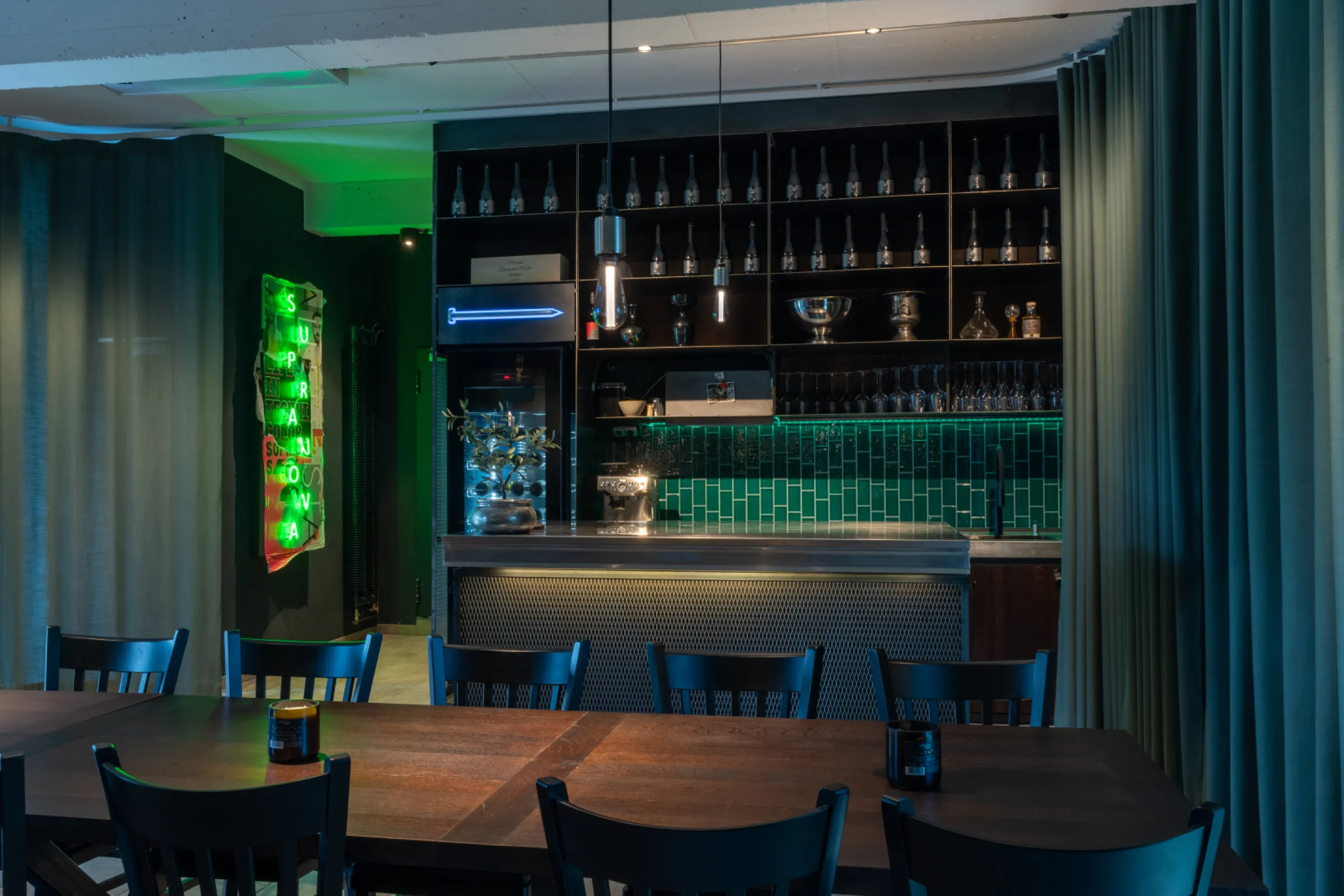 Modern Wine Boutique