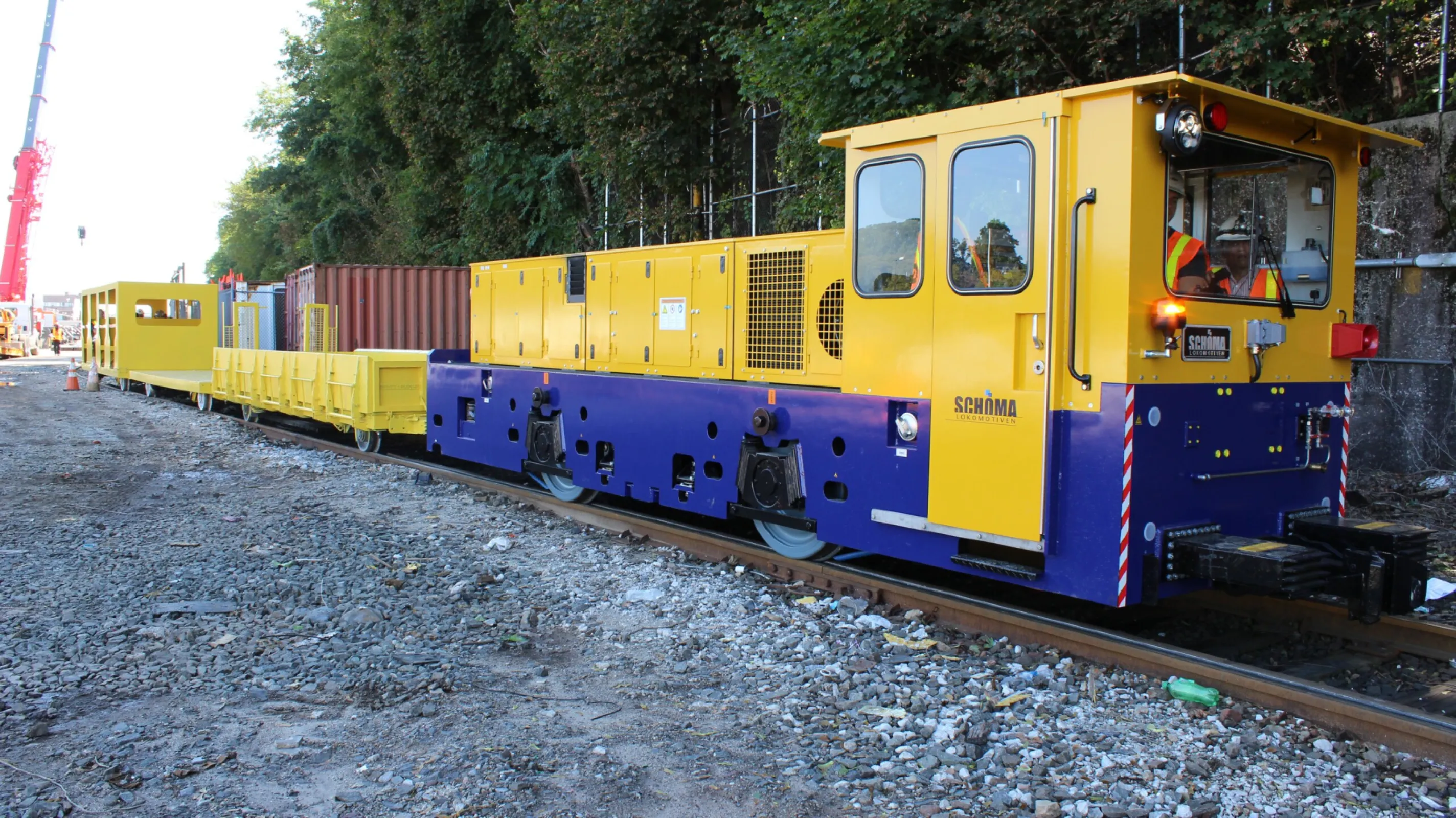 CEL 180 H, diesel-electric hybrid locomotive, DoeRun, USA