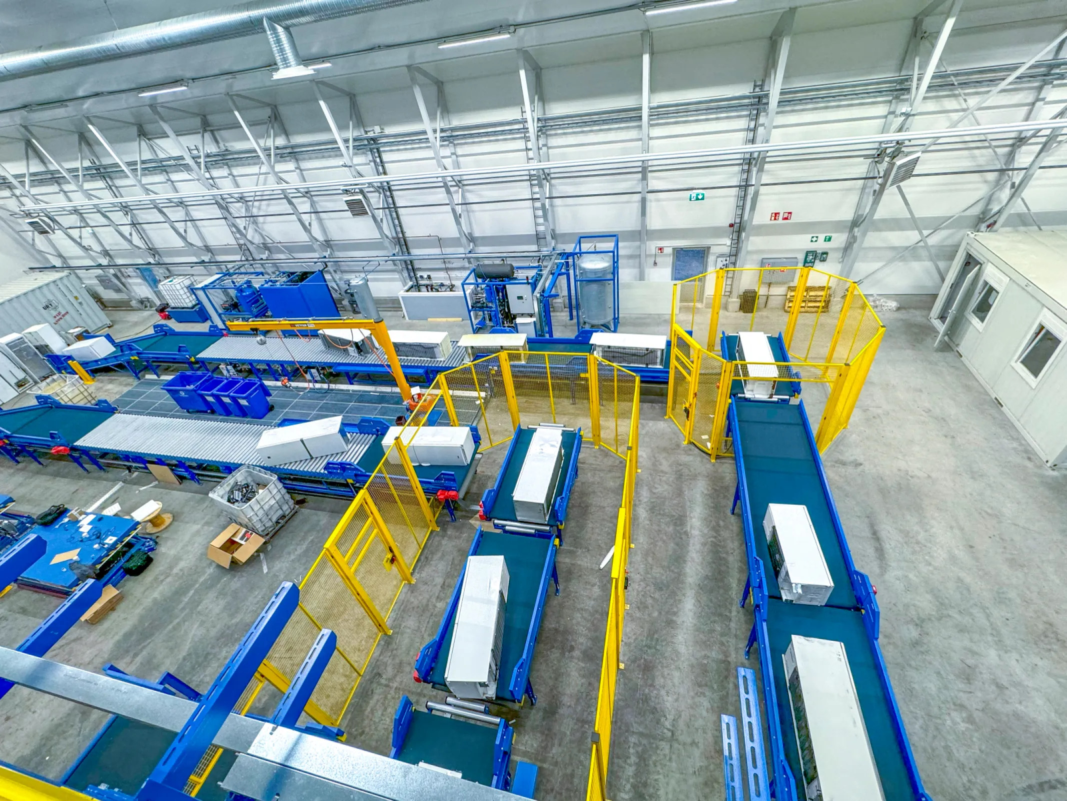 Fridge recycling plant