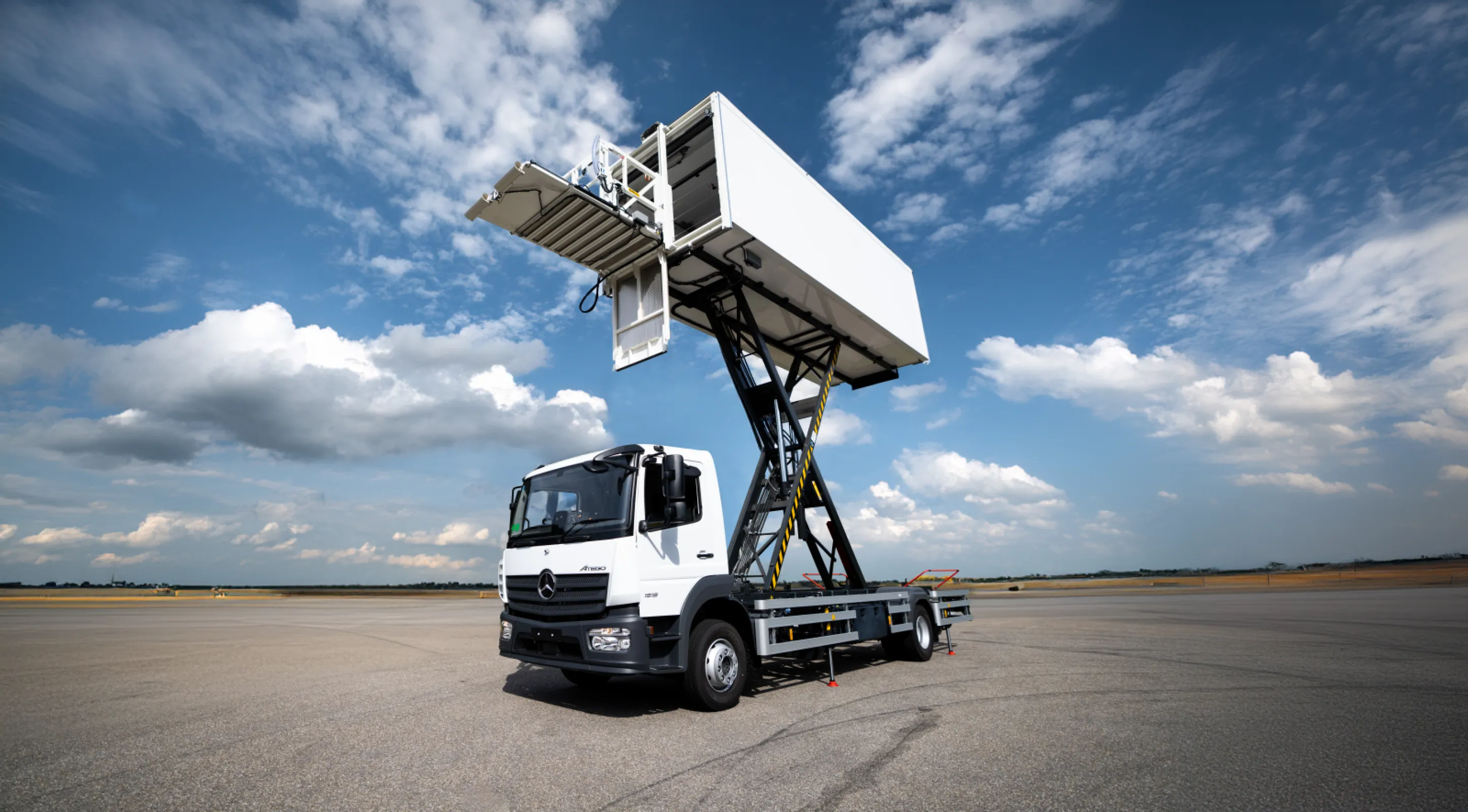 DOLL catering highloader