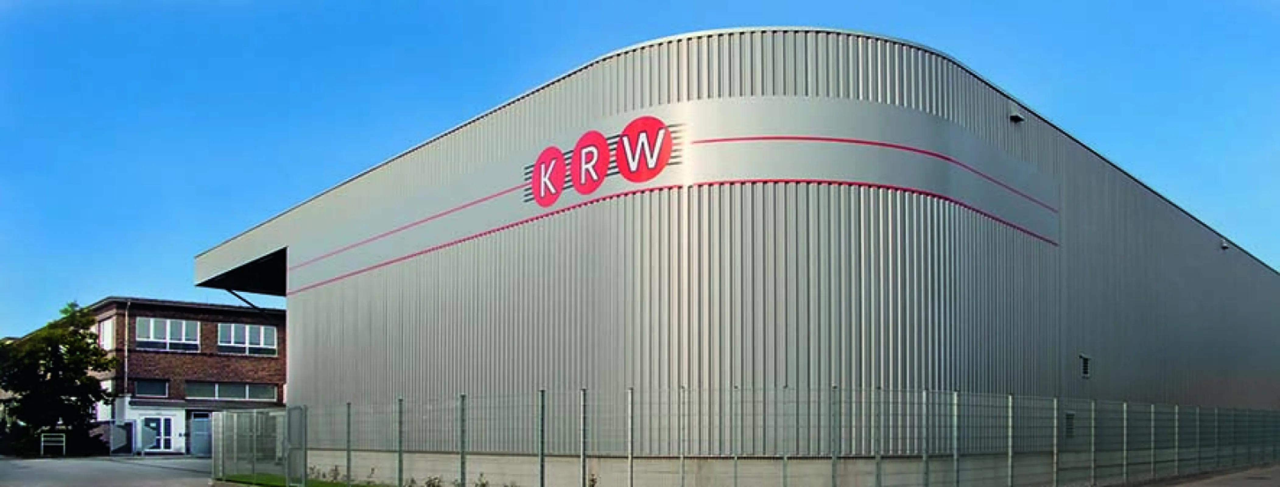 KRW’s Leipzig plant: A century of expertise in high-performance rolling bearings for railway, machinery, and wind energy.
