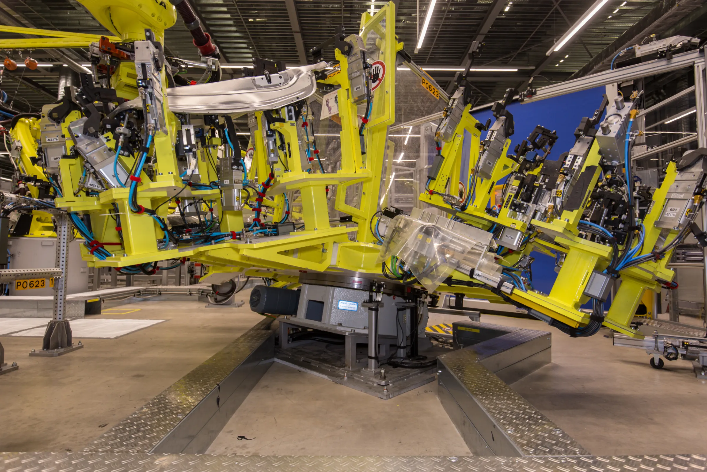 Expert EDH960 turntable with tooling