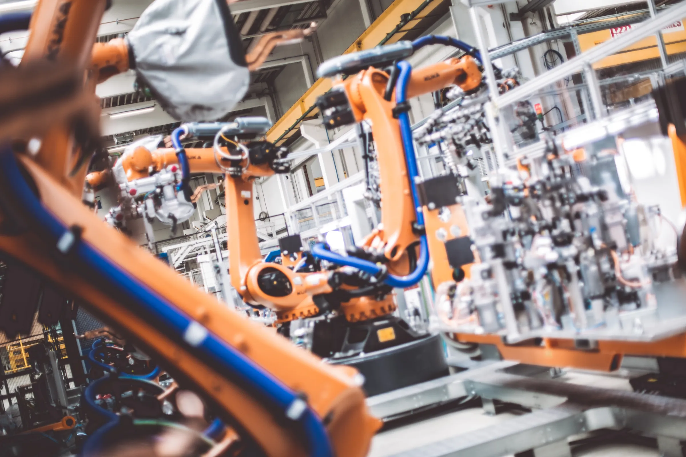 Highly automated welding production for complex assemblies