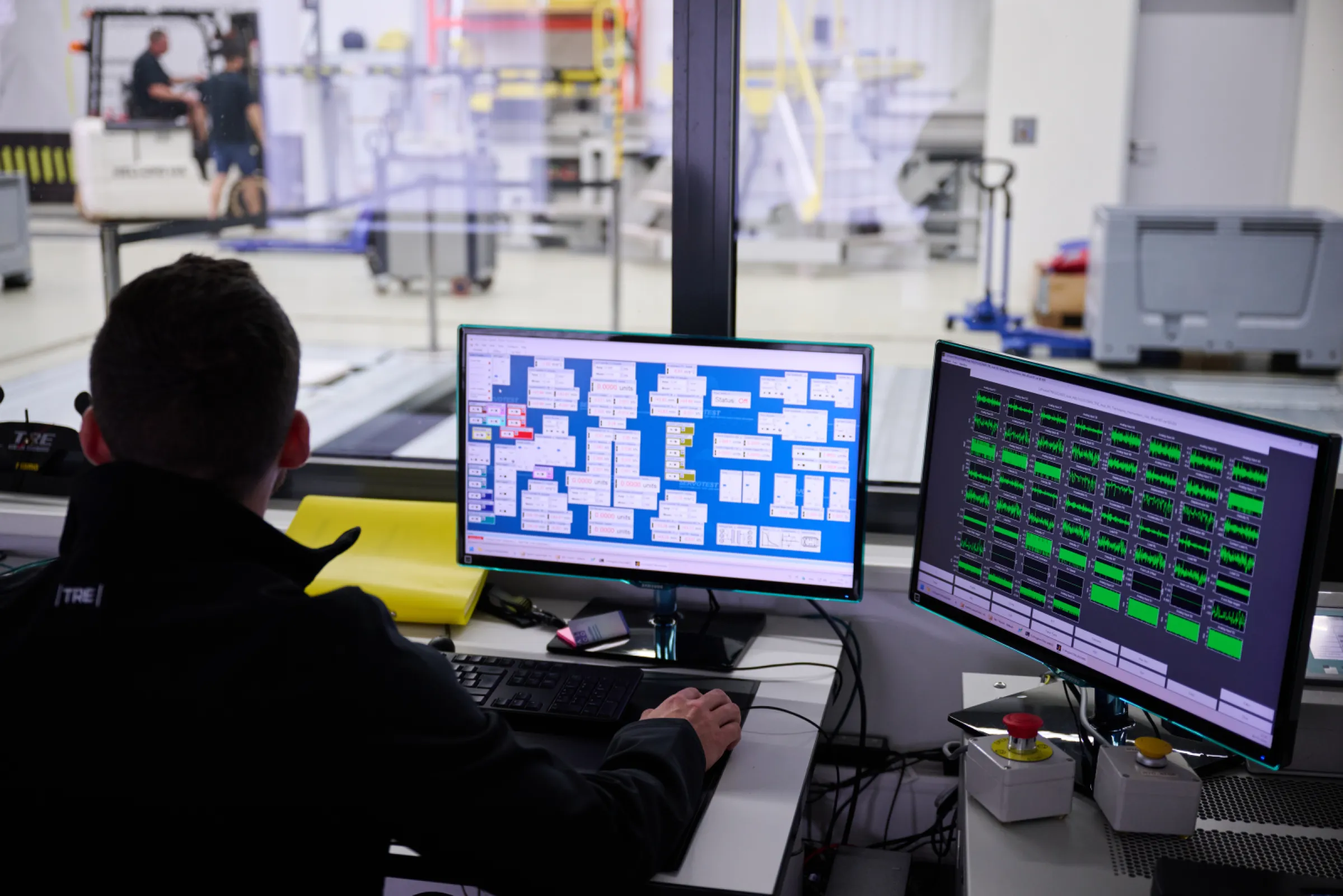 Data analysis at 7-Poster test rig