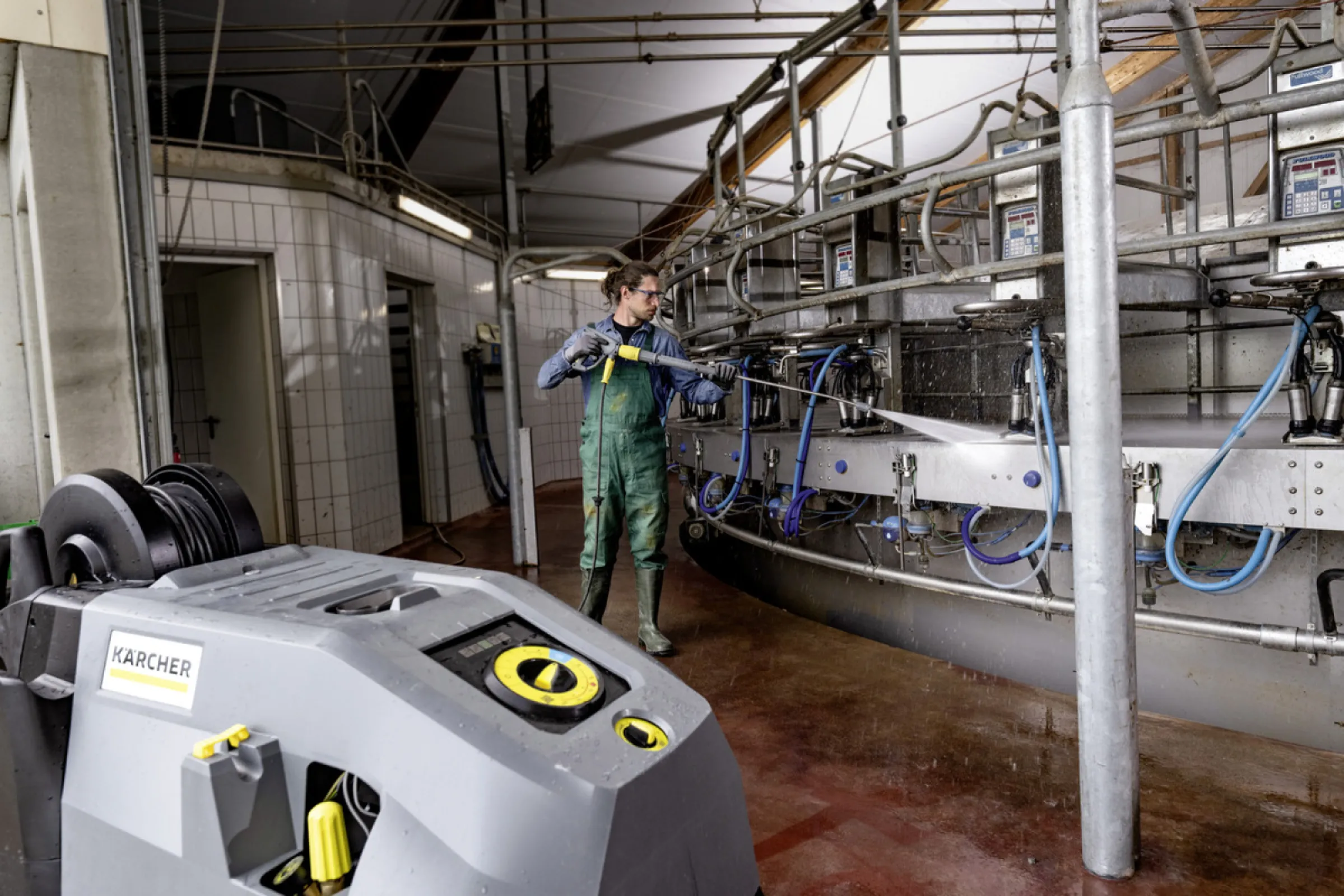 High pressure cleaner HDS 10/21-4 M