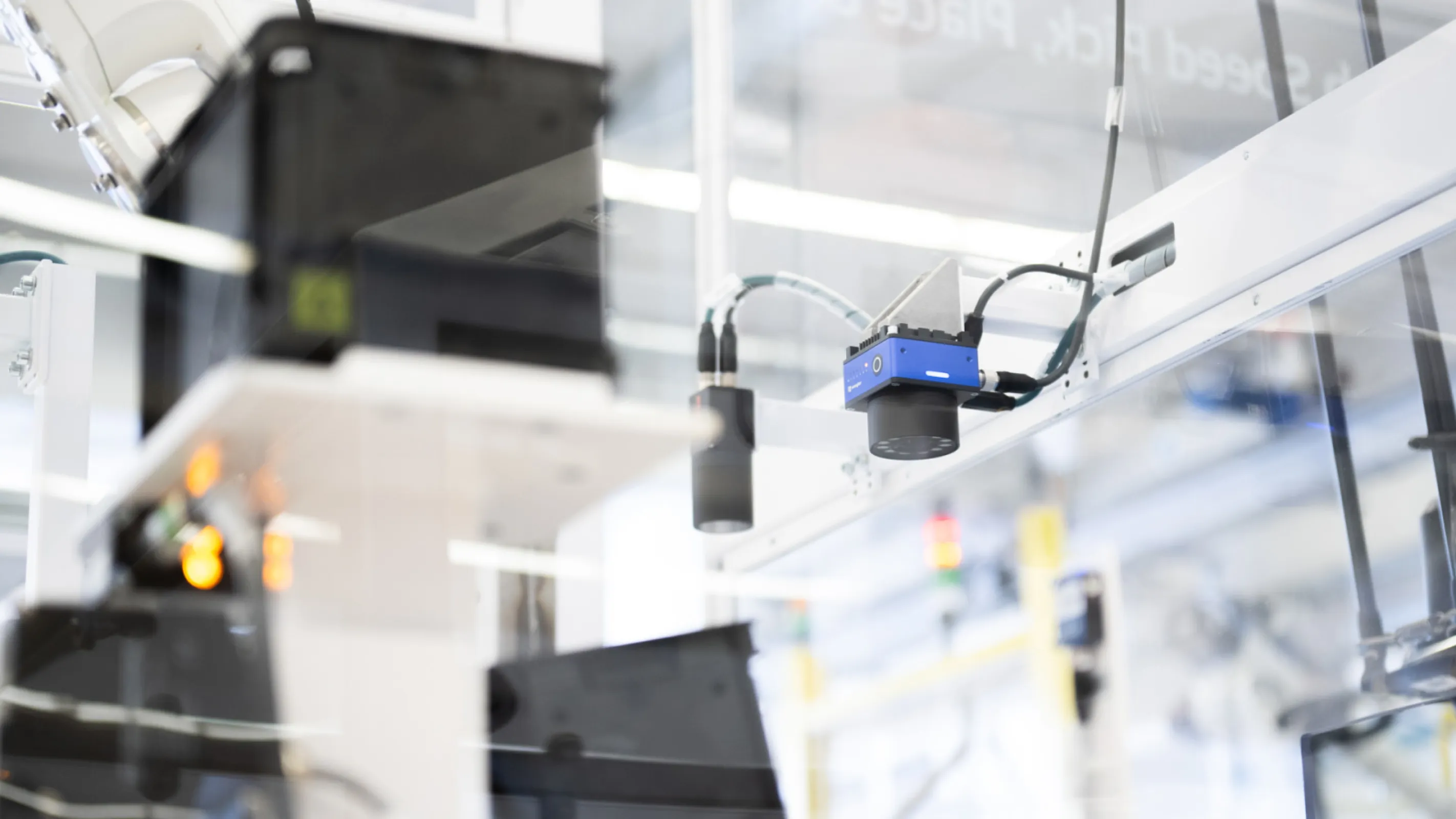 B60 Auto-Focus in Action