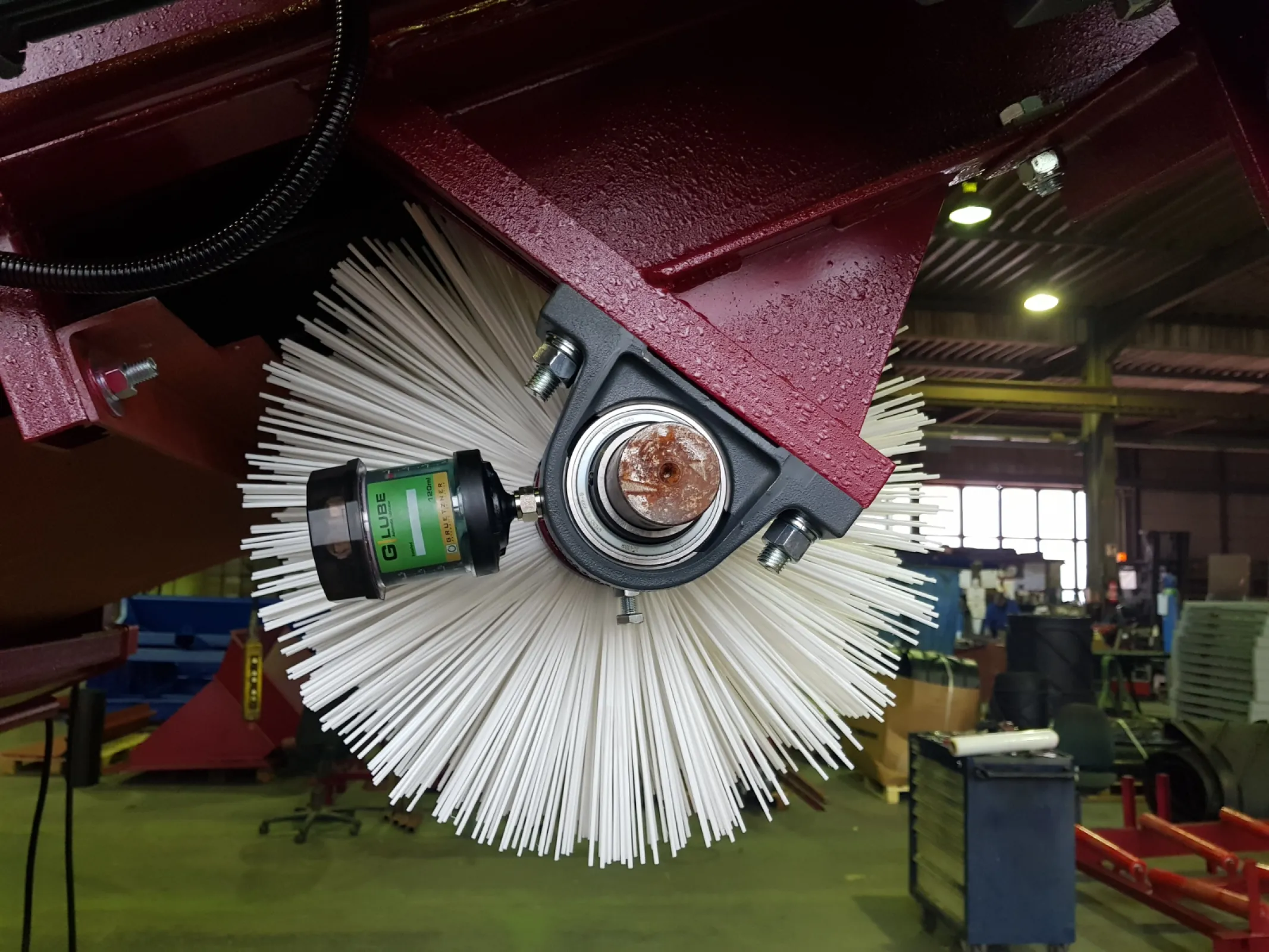 G-LUBE in use