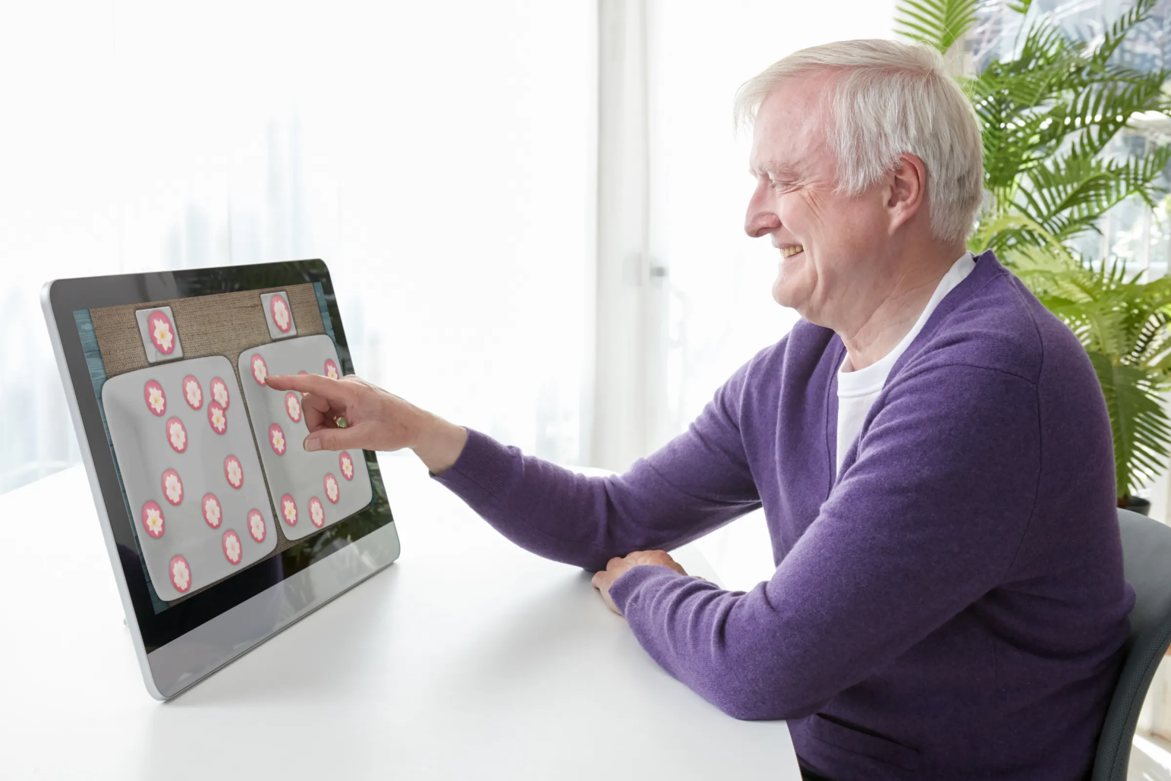 Neofect Cognition approaches cognitive rehabilitation with spiral structure, so as to promote relearning and retraining of damaged cognitive functions.