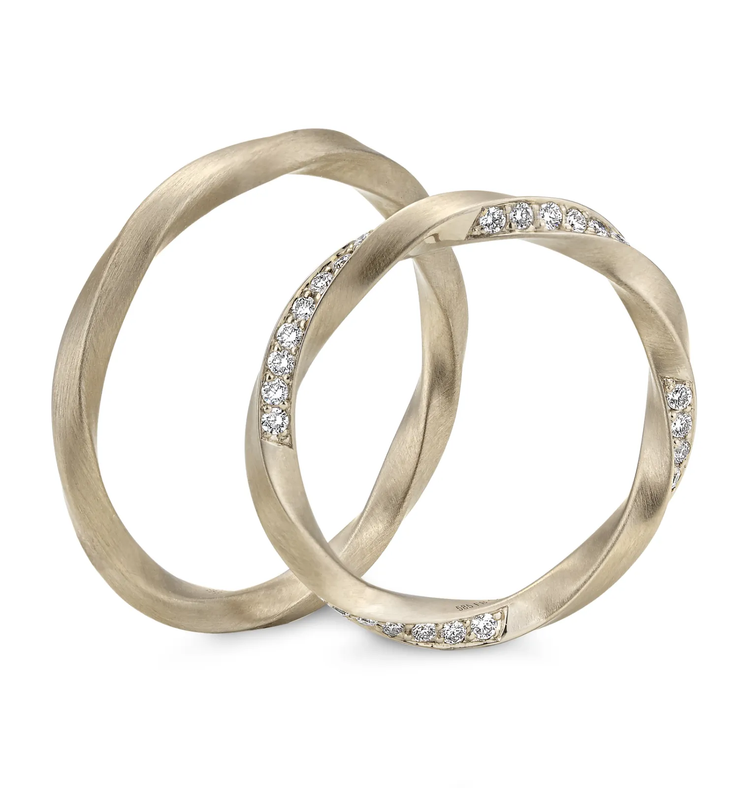 Twisted ring with Blush Gold