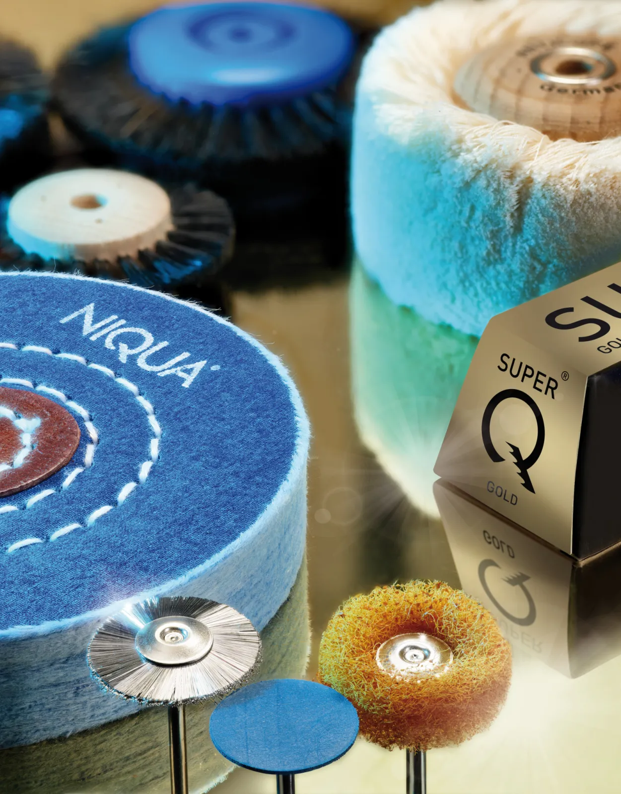NIQUA Jewellery Polishing Tools - Complete range of polishing compounds, brushes, polishers and accessories. Designed for efficient surface finishing, high-gloss results and reliable performance in jewellery production.