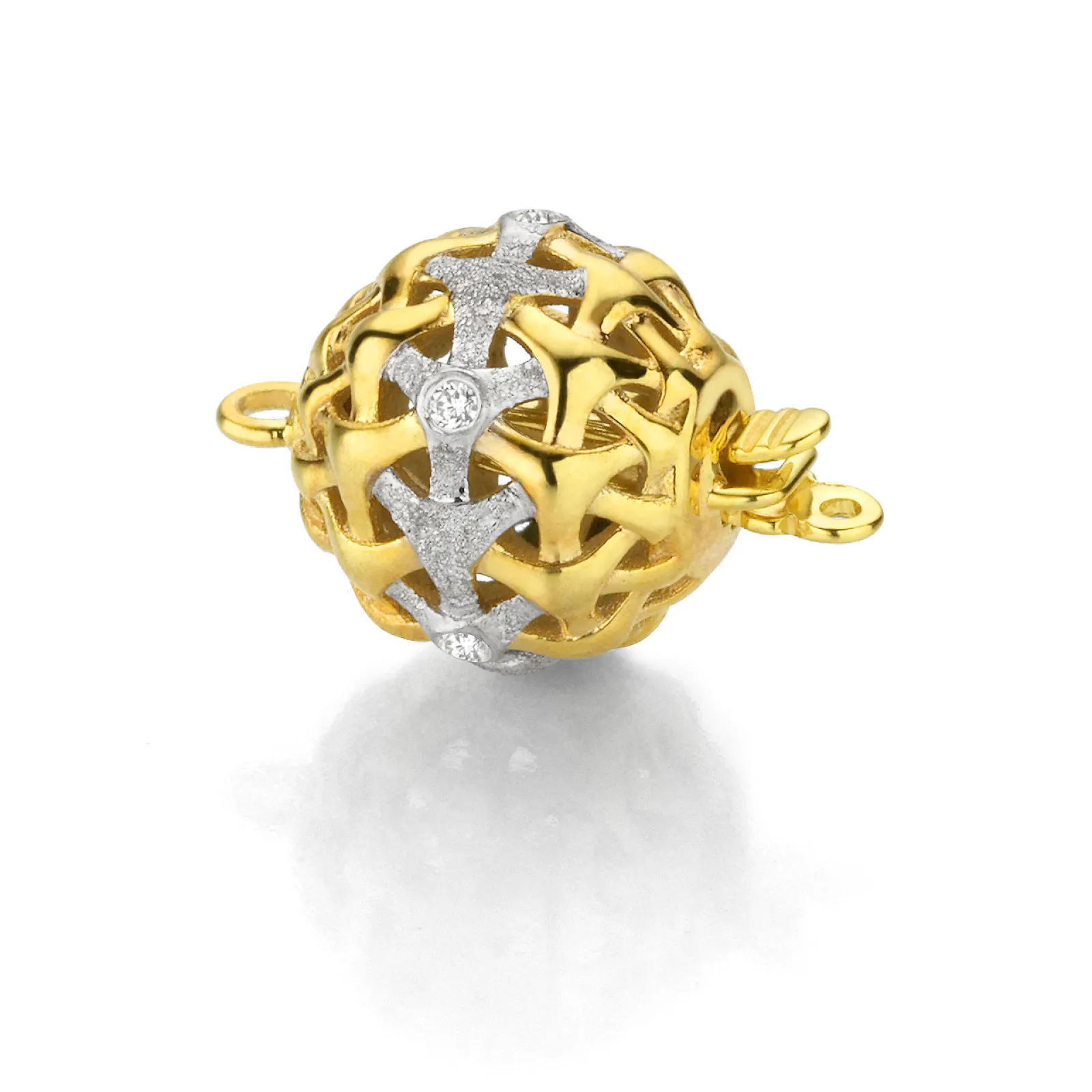 Ball clasp with tongue system and diamonds