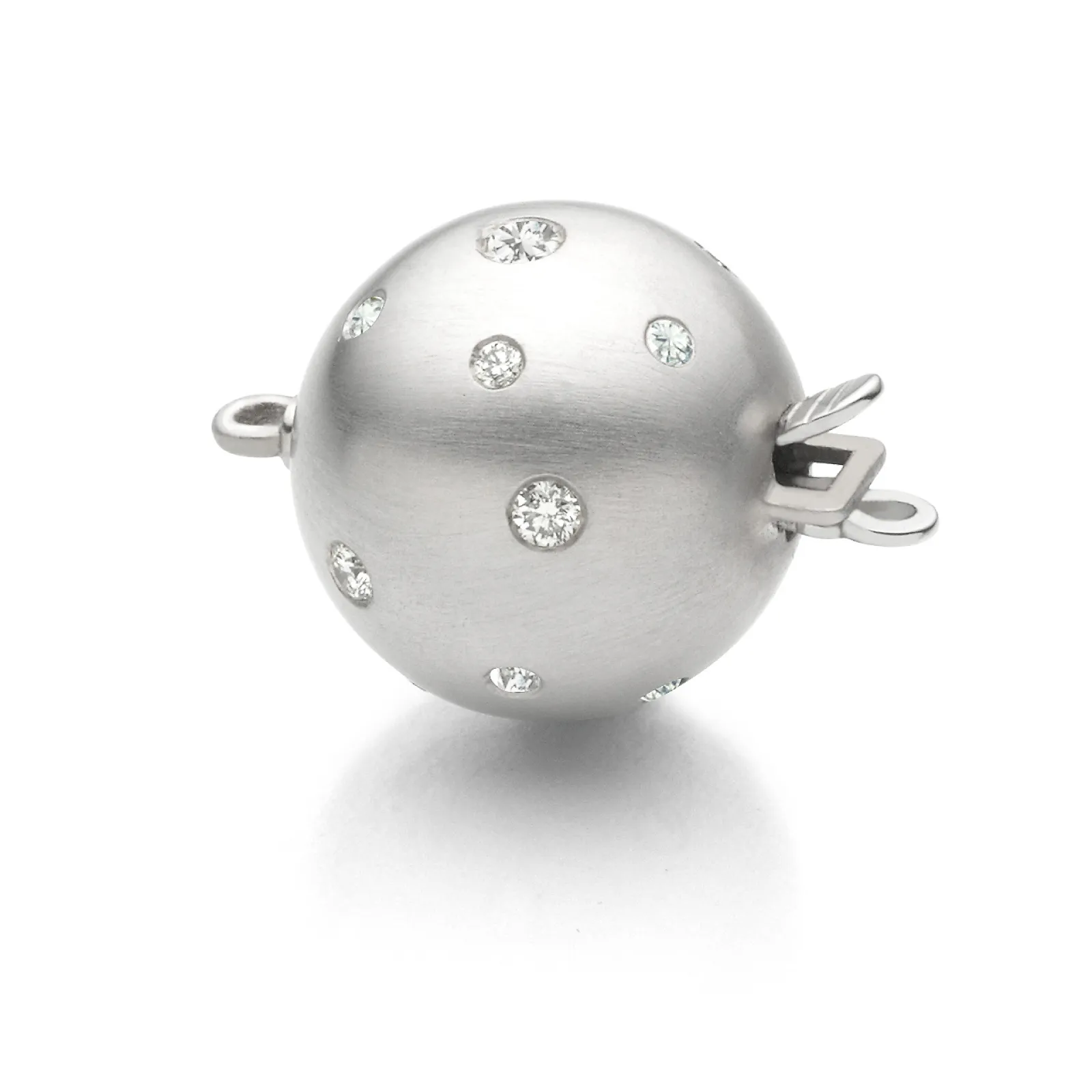 Ball clasp, matt finish with tongue system and diamonds, diameter 13 mm