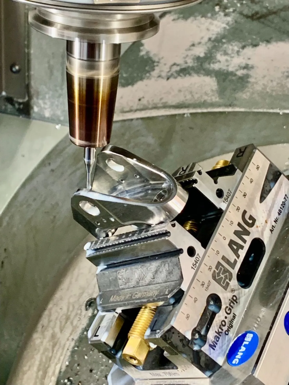 5-Axis vices