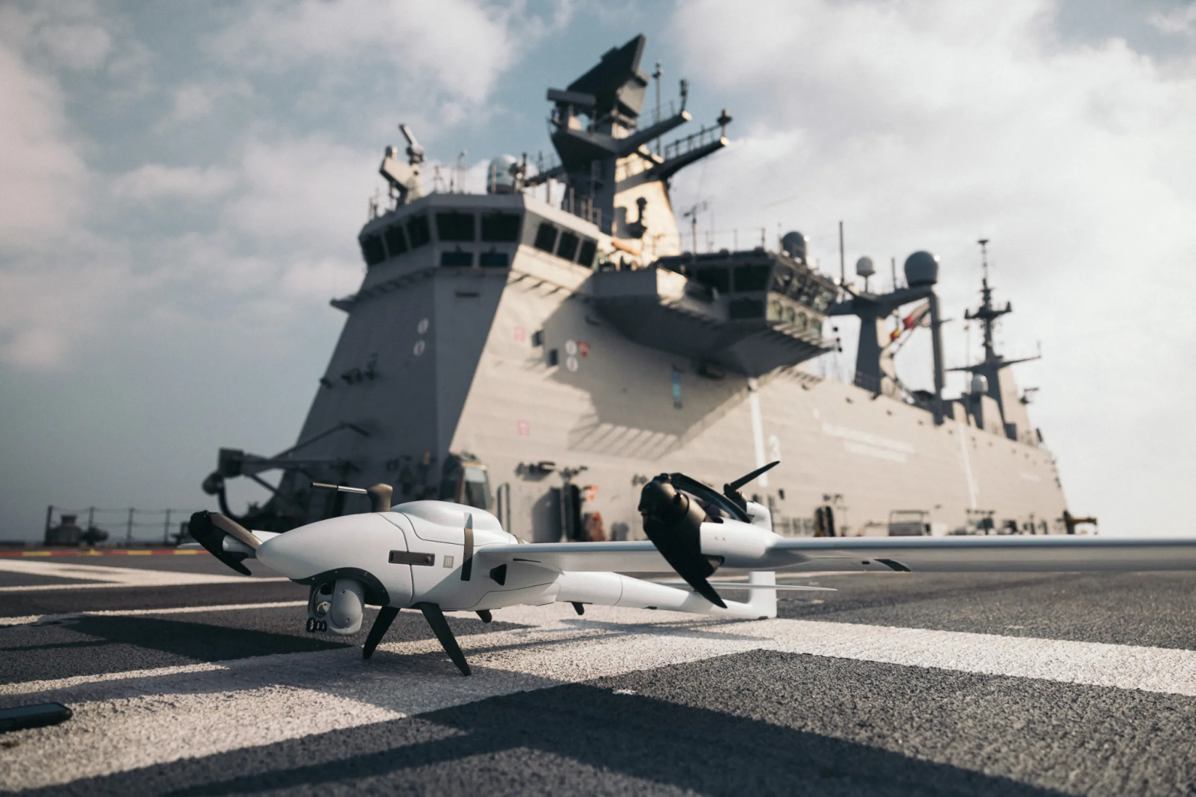 Vector Mid-range ISR in maritime operation