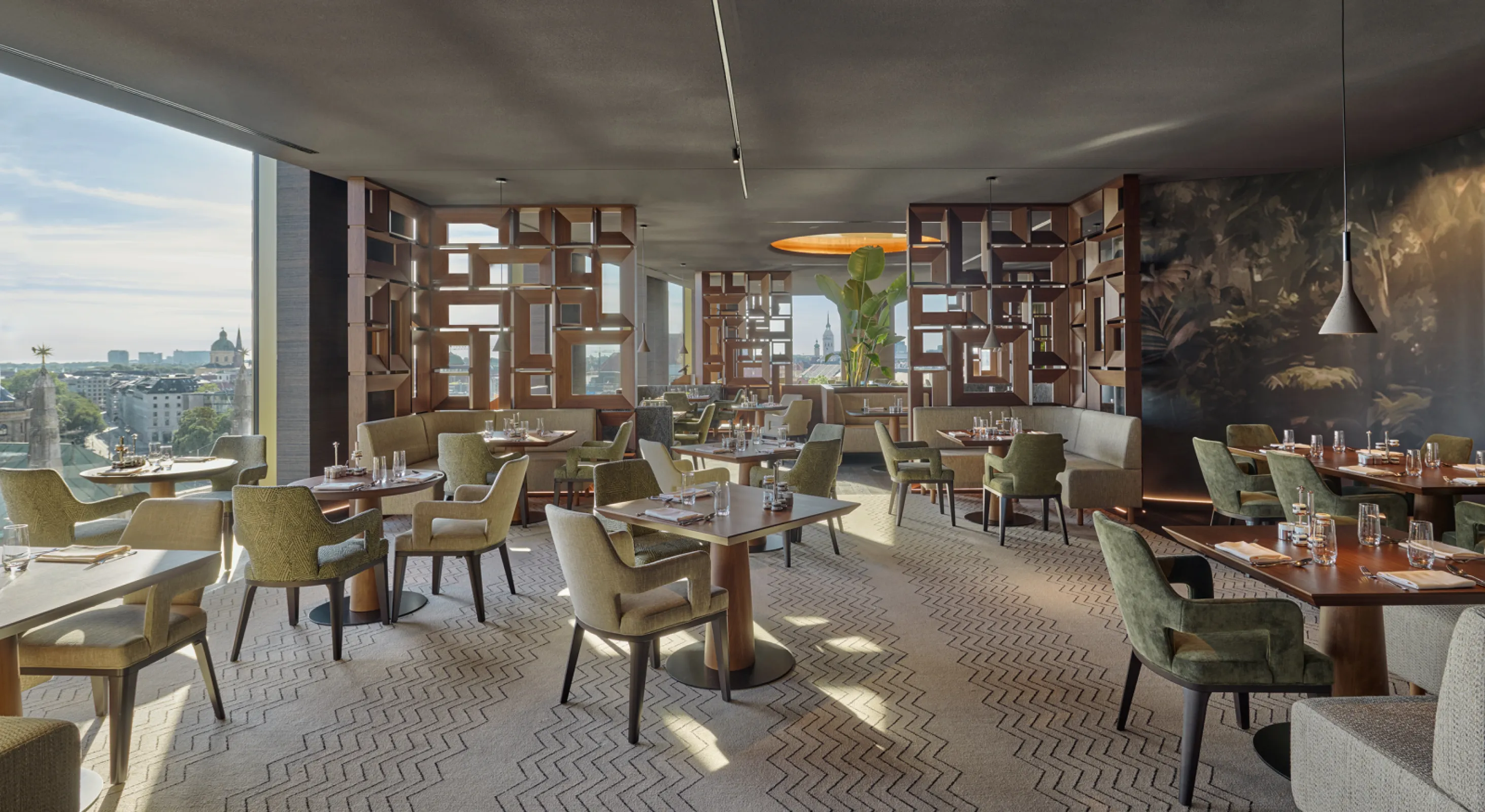 Koenigshof, a Luxury Collection Hotel, Munich - GRETA OTO Restaurant for up to 94 pax