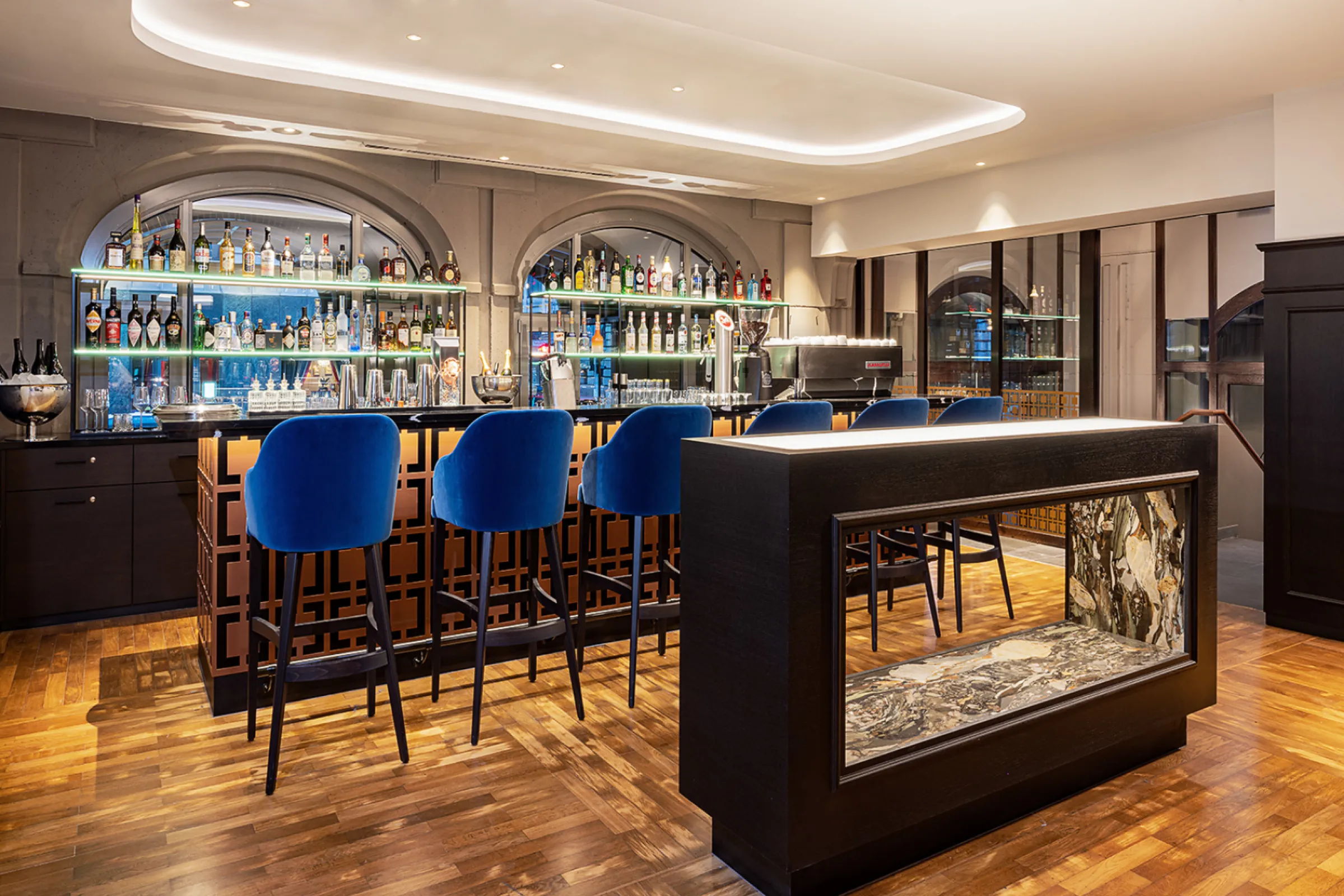 Hotel Luc - HERITAGE Bar for up to 30 pax