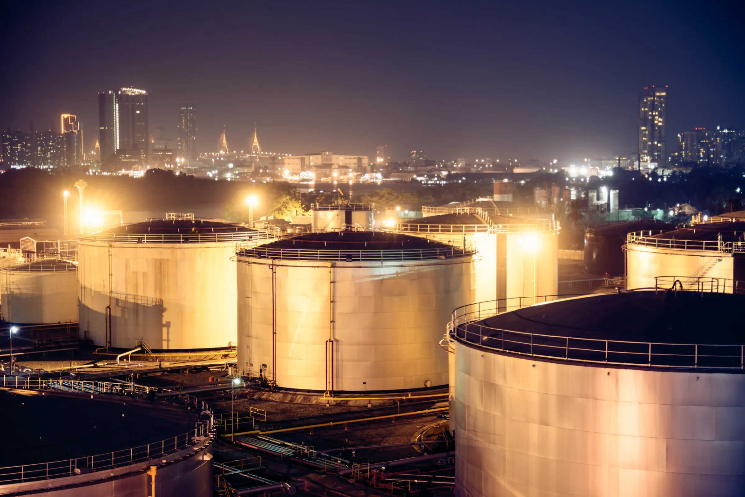 Tank Storage / Tank Farms